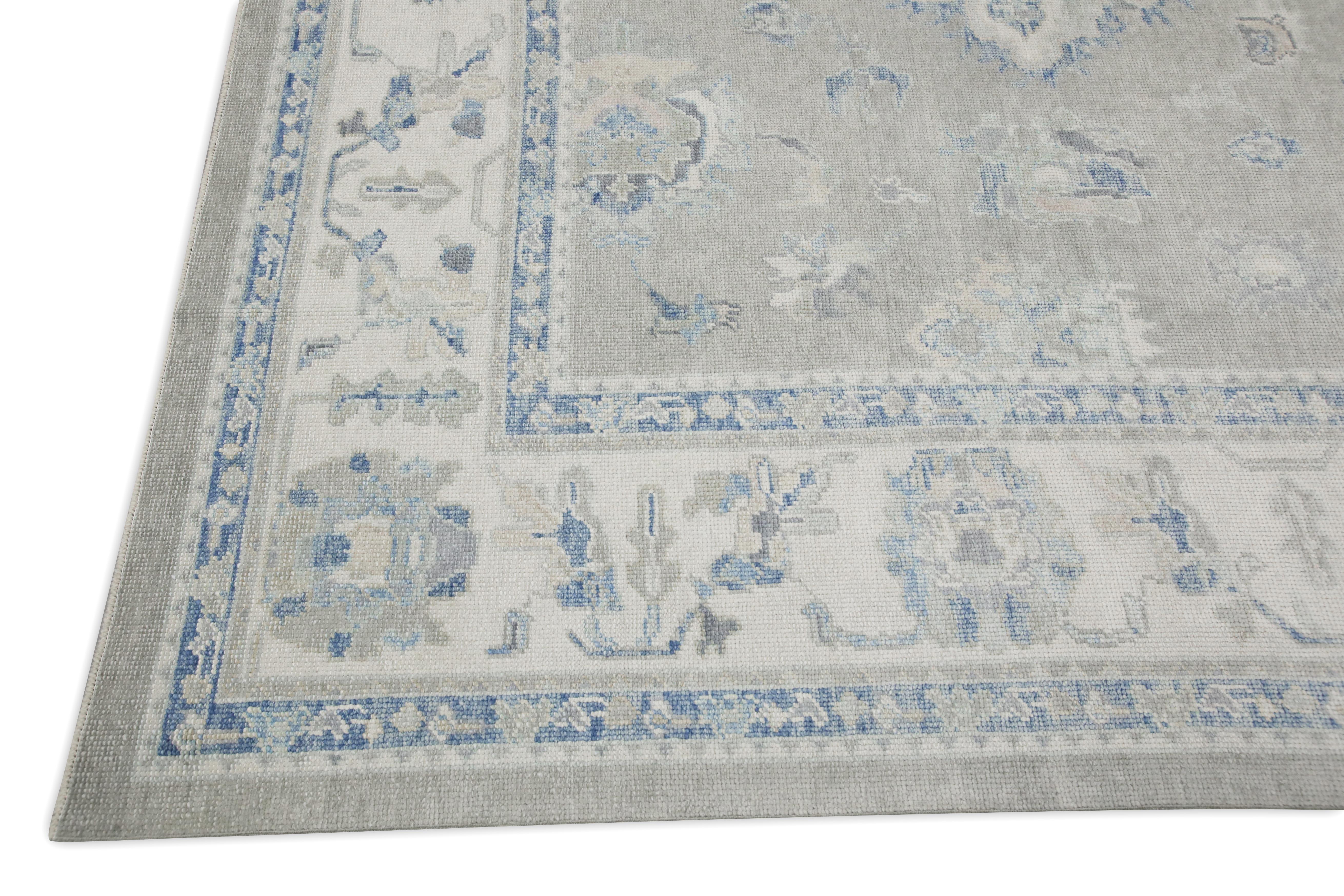 Handgewebter türkischer Oushak-Teppich aus Wolle in Blau & Grün mit Blumenmuster 8'8