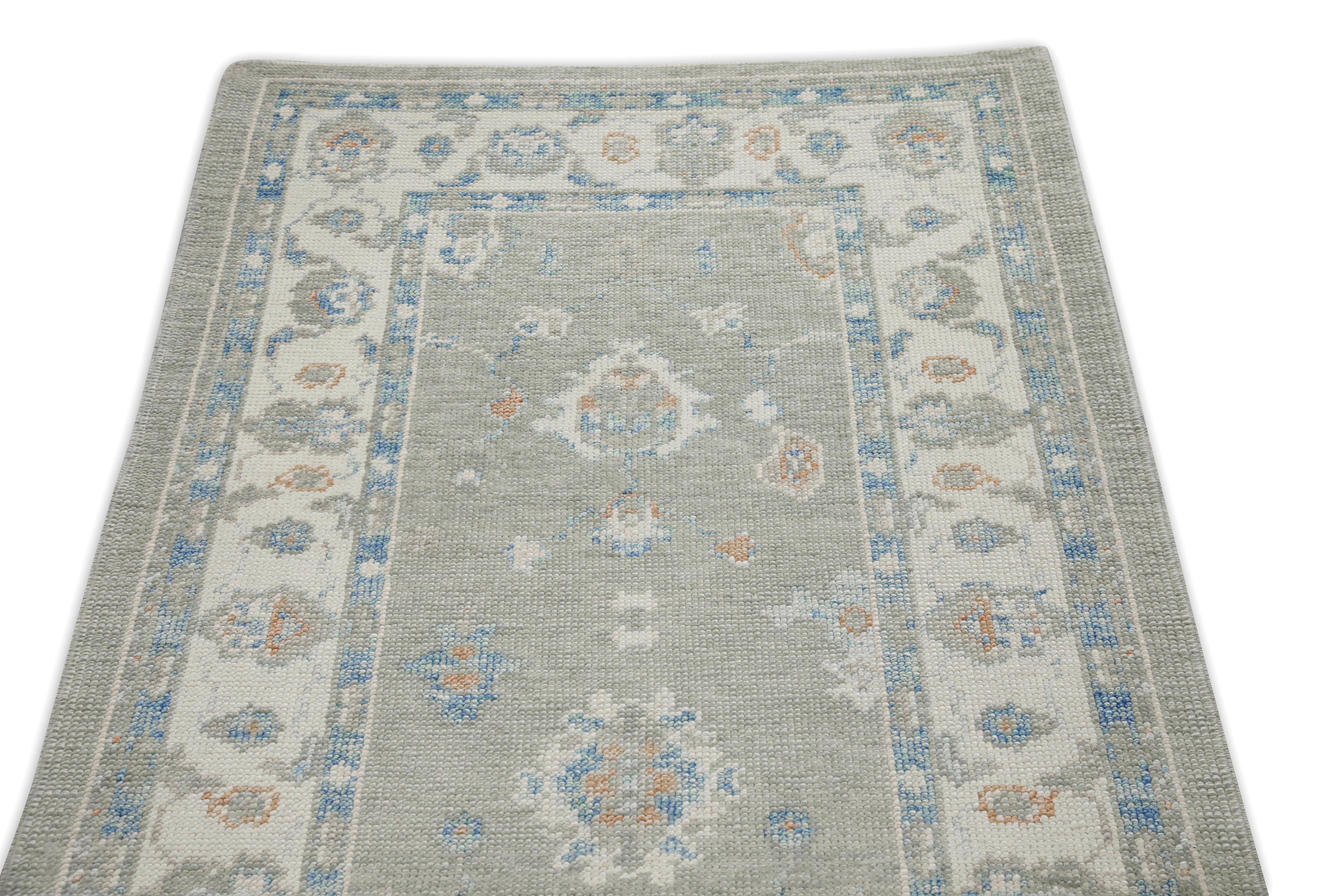 Handgewebter türkischer Oushak-Läufer aus Wolle in Blau & Grün mit Blumenmuster 3' X 15'1