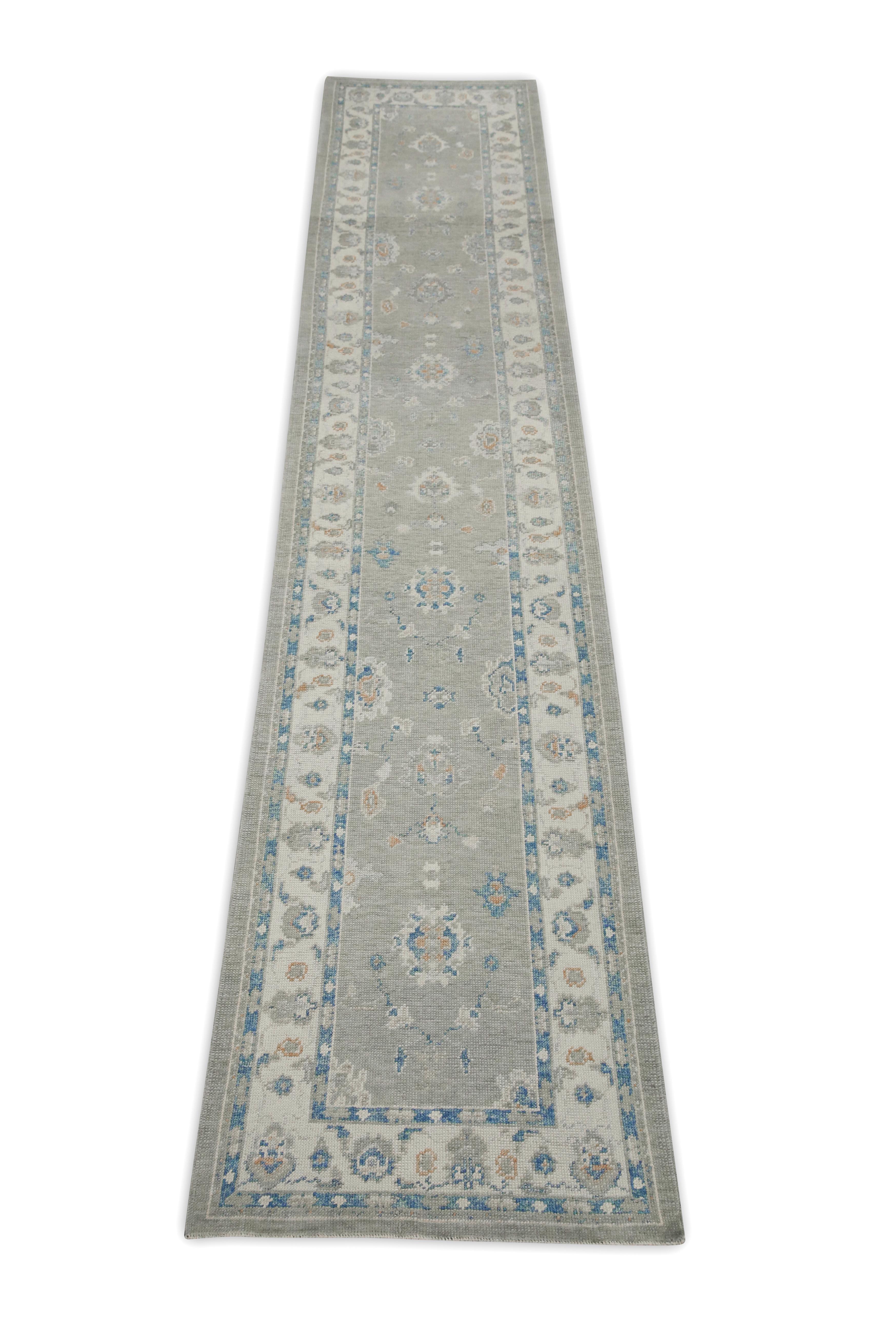 Handgewebter türkischer Oushak-Läufer aus Wolle in Blau & Grün mit Blumenmuster 3' X 15'1