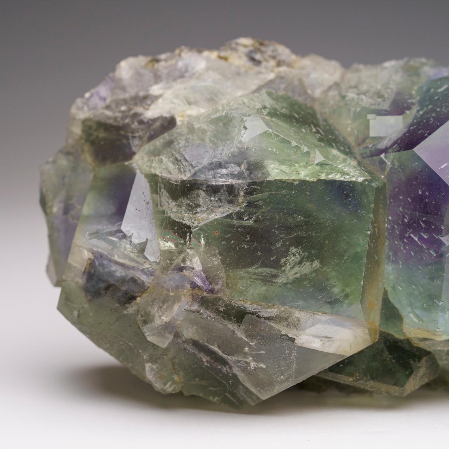 Cristallo Fluorite verde blu dalla miniera di Yaogangxian, provincia di Hunan, Cina in vendita