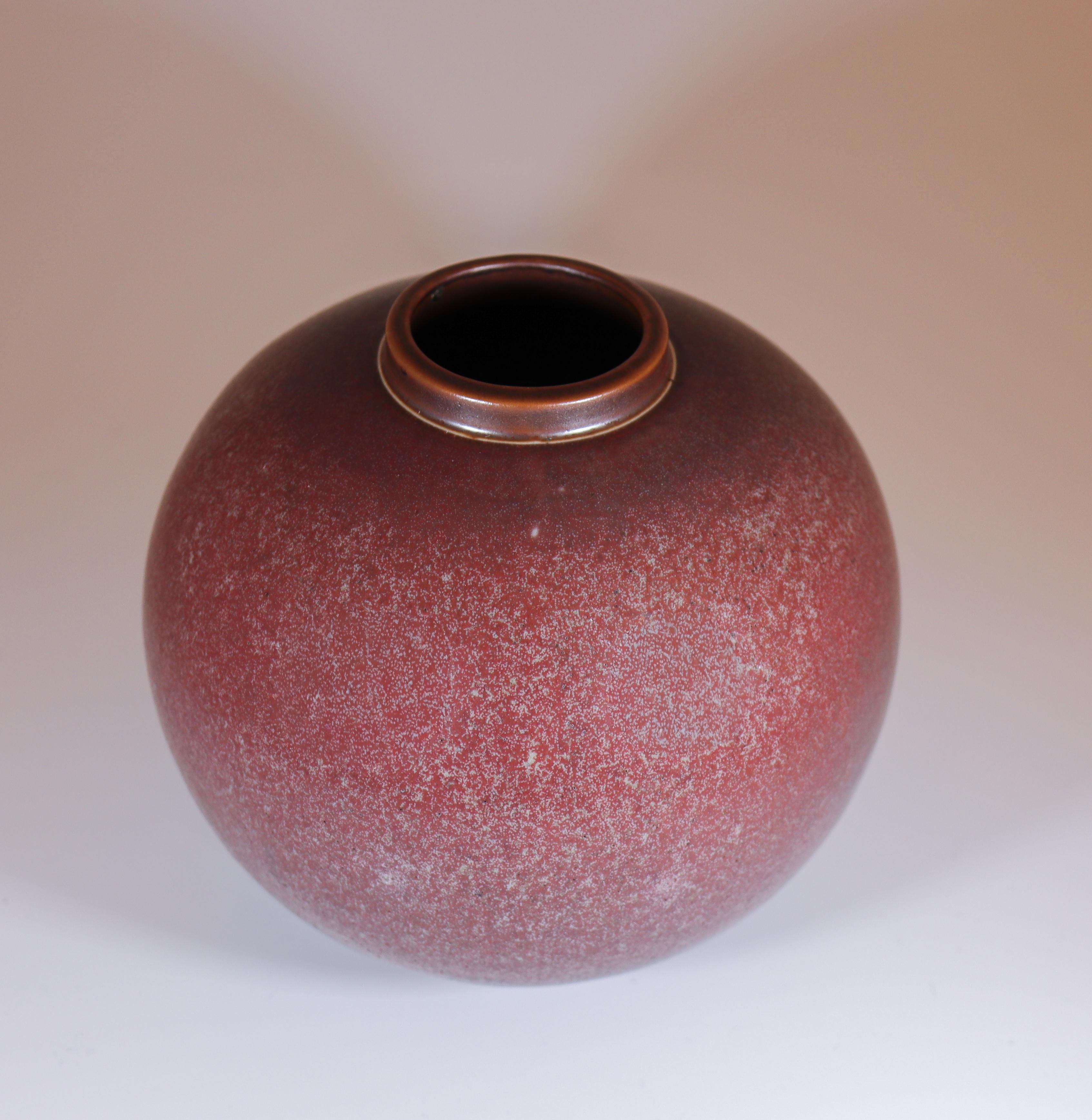 Swedish Stunning Red Stoneware Vase attributed to Gunnar Nylund Rörstrand For Sale