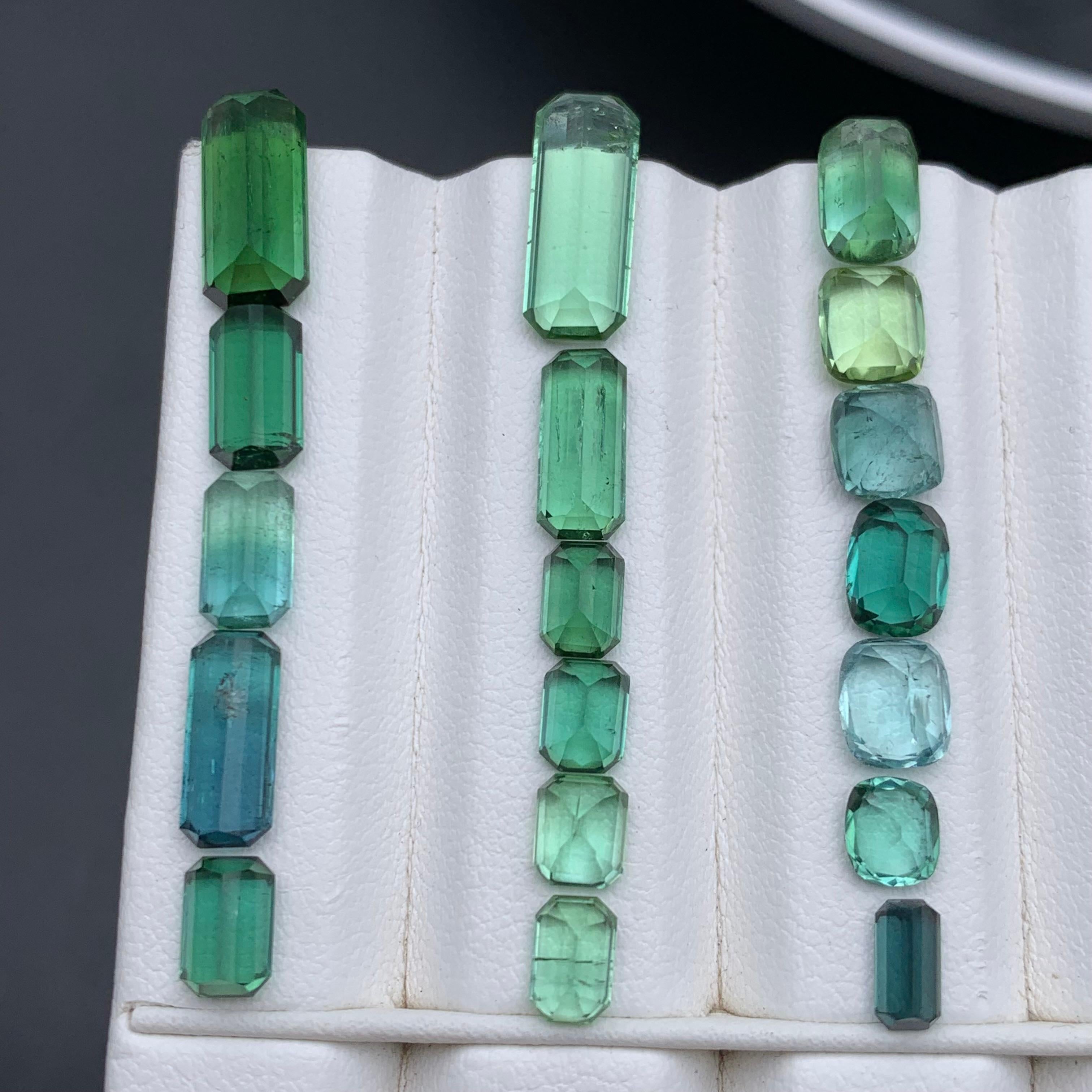 Azul Verde Mezcla Color Turmalina Natural Tamaño Joyería Piedras Sueltas Lote 20.45Ct en Nuevo estado para la venta en Peshawar, PK