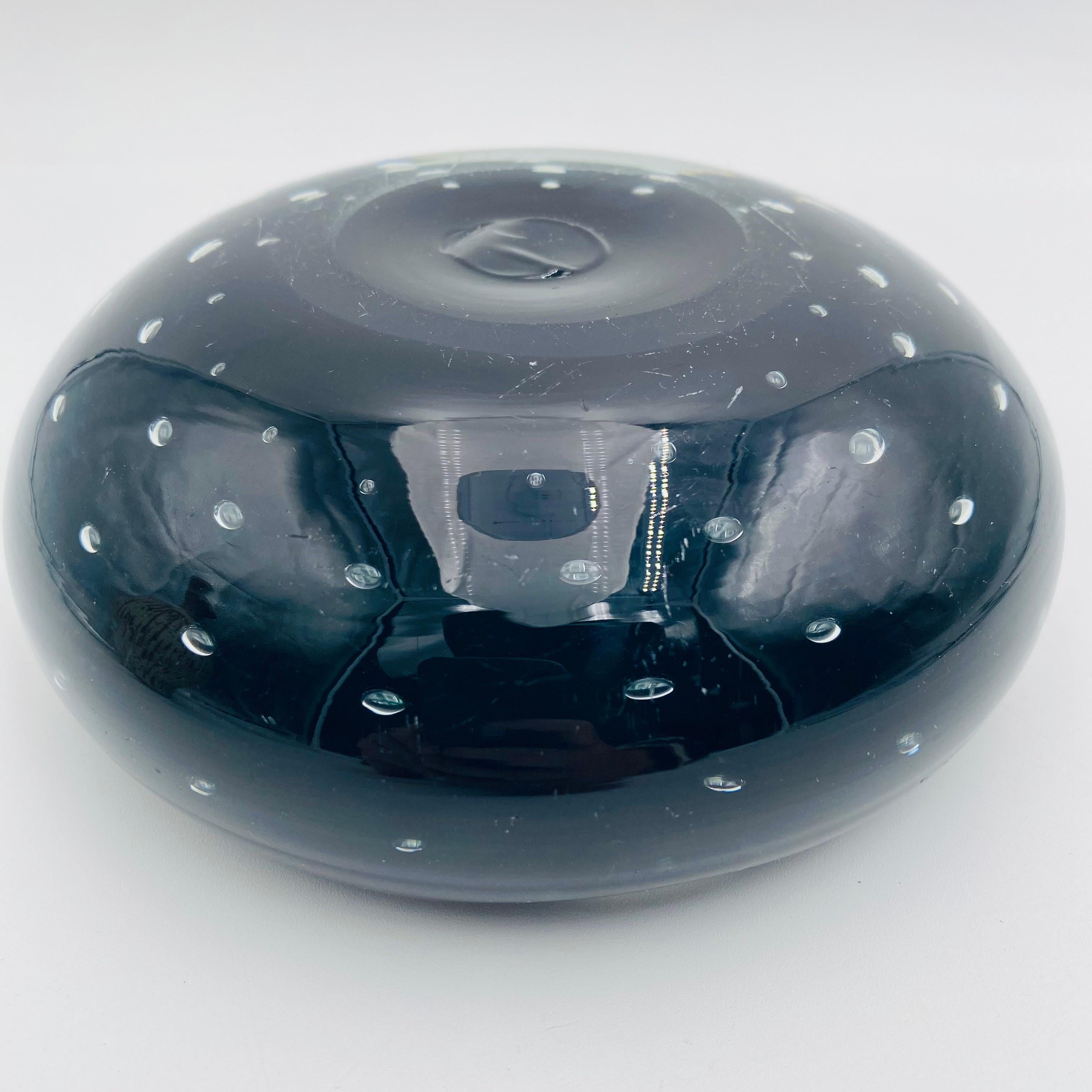 Hand-Crafted Blue Green Murano Ashtray with Controlled Bubble Design by Seguso, circa 1950s