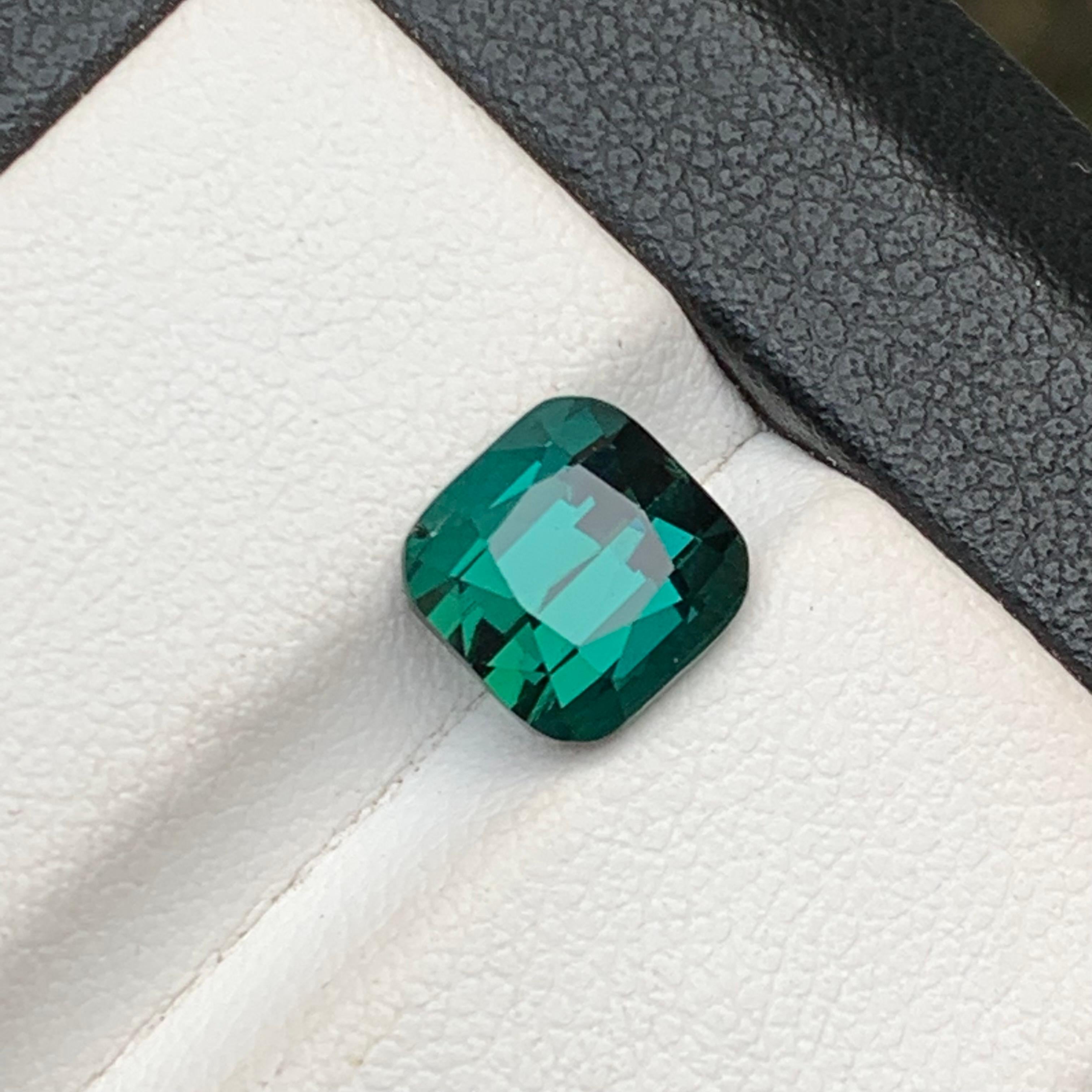 Blue Green Natural Tourmaline Loose Gemstone for Ring, or any other Jewelry Setting- Cushion Cut from Kunar, Afghanistan!!

💎 GEMSTONE TYPE: Tourmaline 
⚖️ WEIGHT: 2.80 Carats 
🪚 SHAPE & CUT: Cushion Cut
📏 SIZE (MM): 7.34 x 7.42 x 6.32
🌈 COLOR: