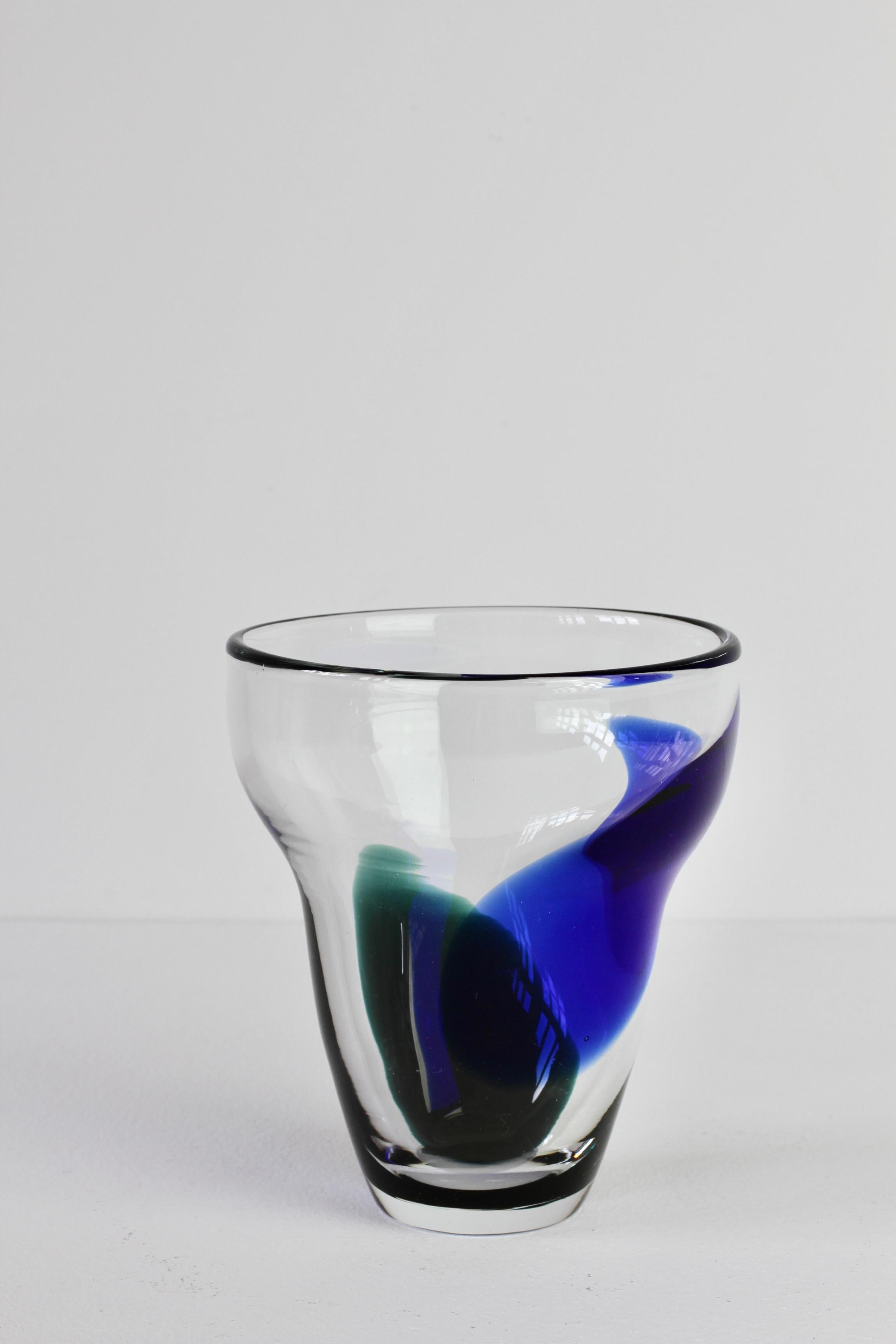 Blue & Green Patch Vase Signed by Wiktor Berndt for Flygsfors Glass Sweden, 1958 For Sale 3