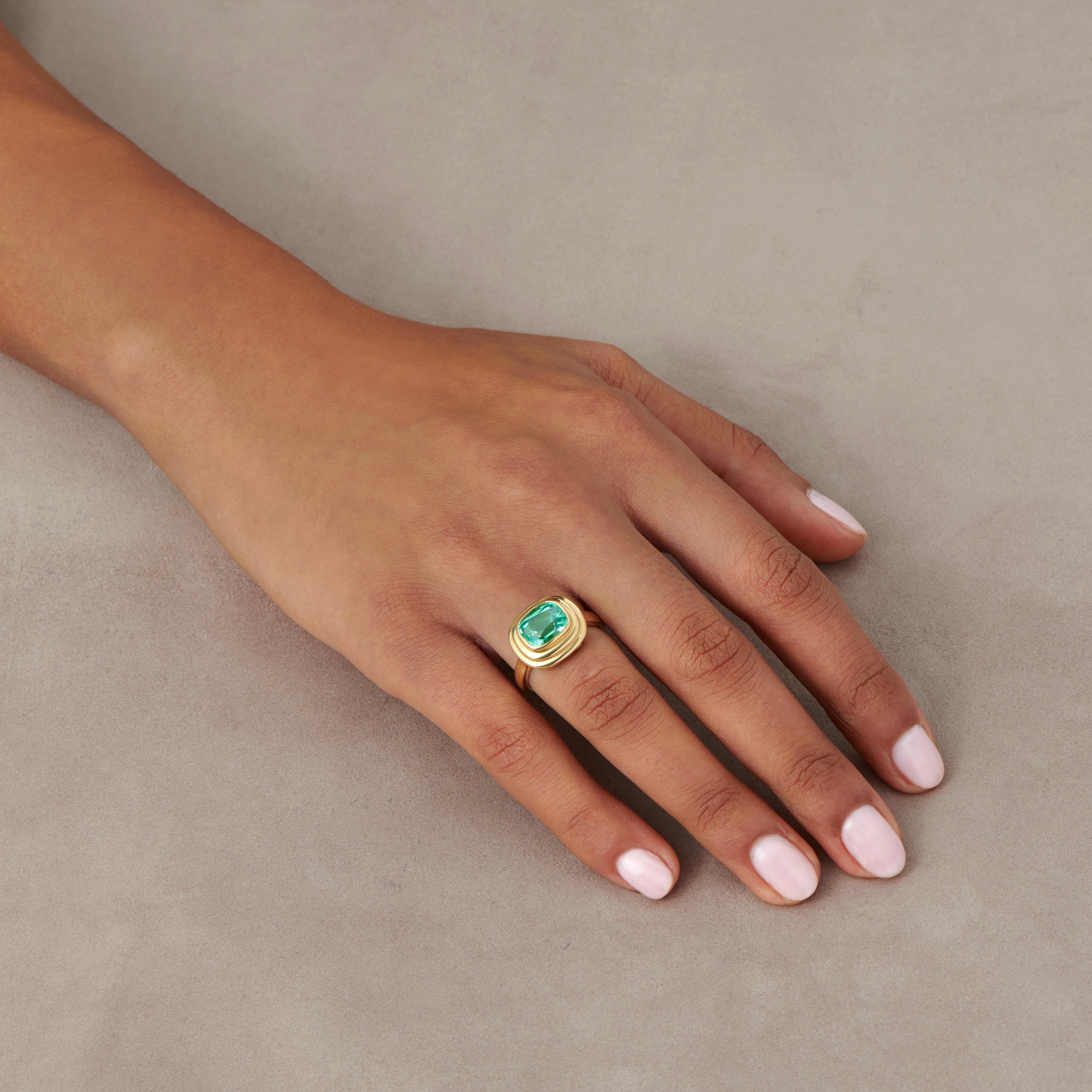 Contemporary Athena: 4.60ct Pastel Blue Green Tourmaline 18 Karat Yellow Gold Cocktail Ring For Sale