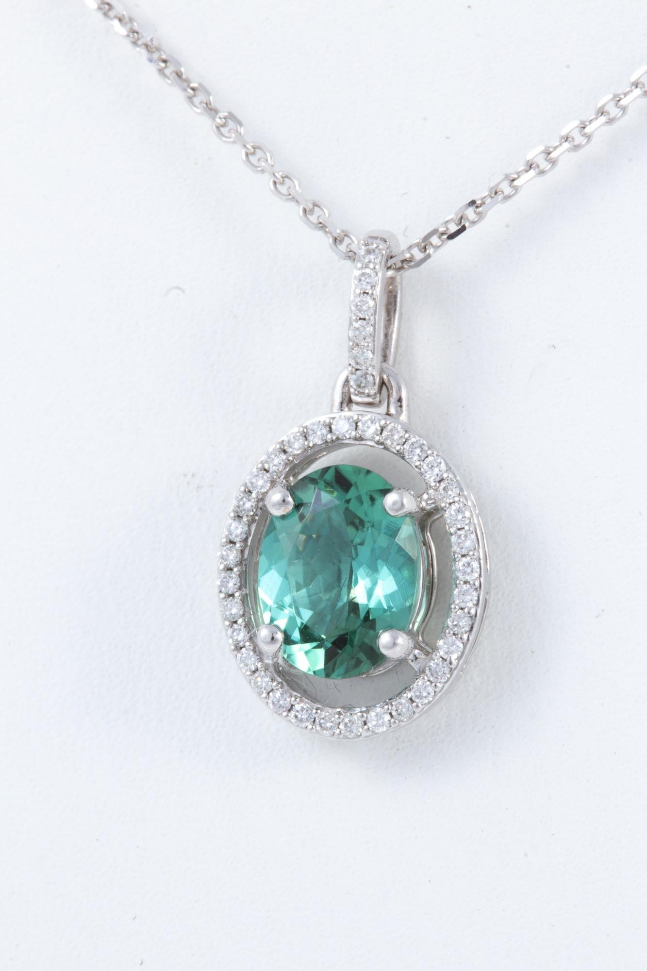 green diamond pendante
