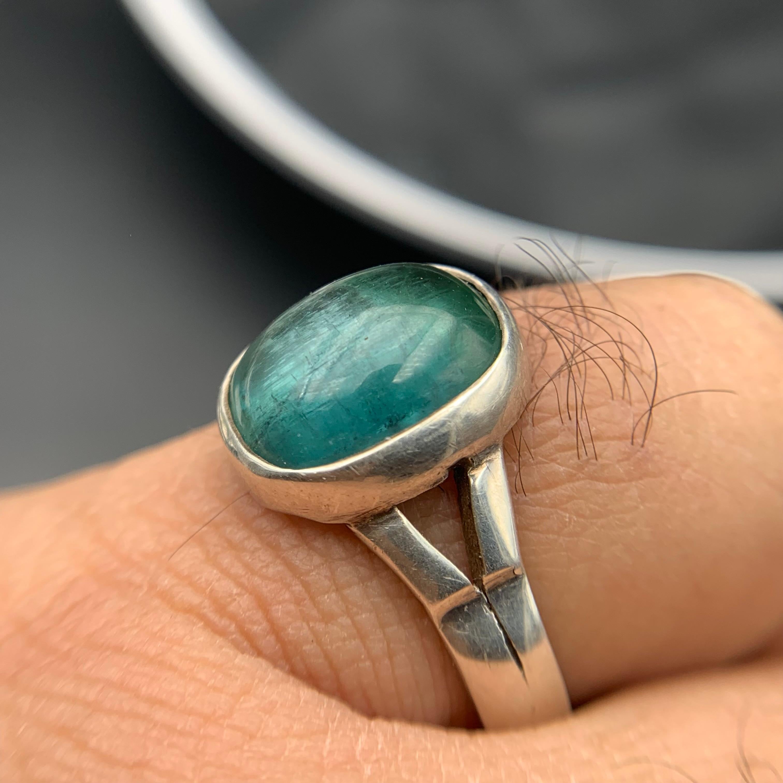 Anello in argento 925 fatto a mano con tormalina verde blu e gemma naturale, misura 8,5. in vendita 3