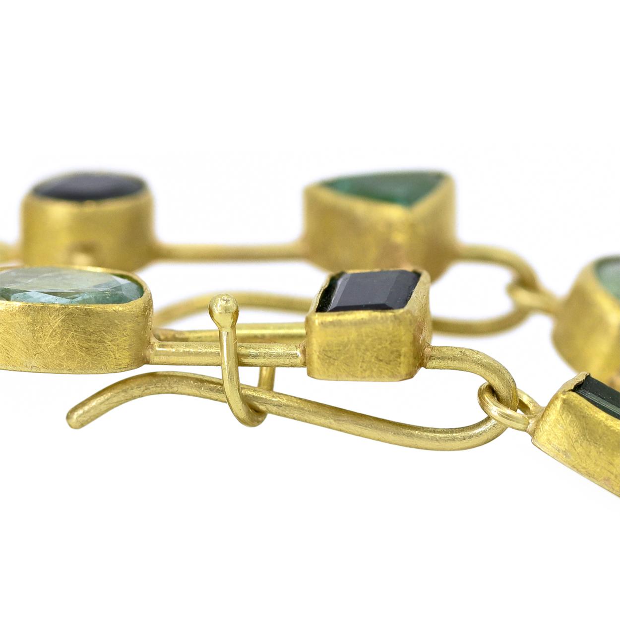 Bracelet échelle unique en or jaune et tourmaline bleue verte, Petra Class Pour femmes en vente