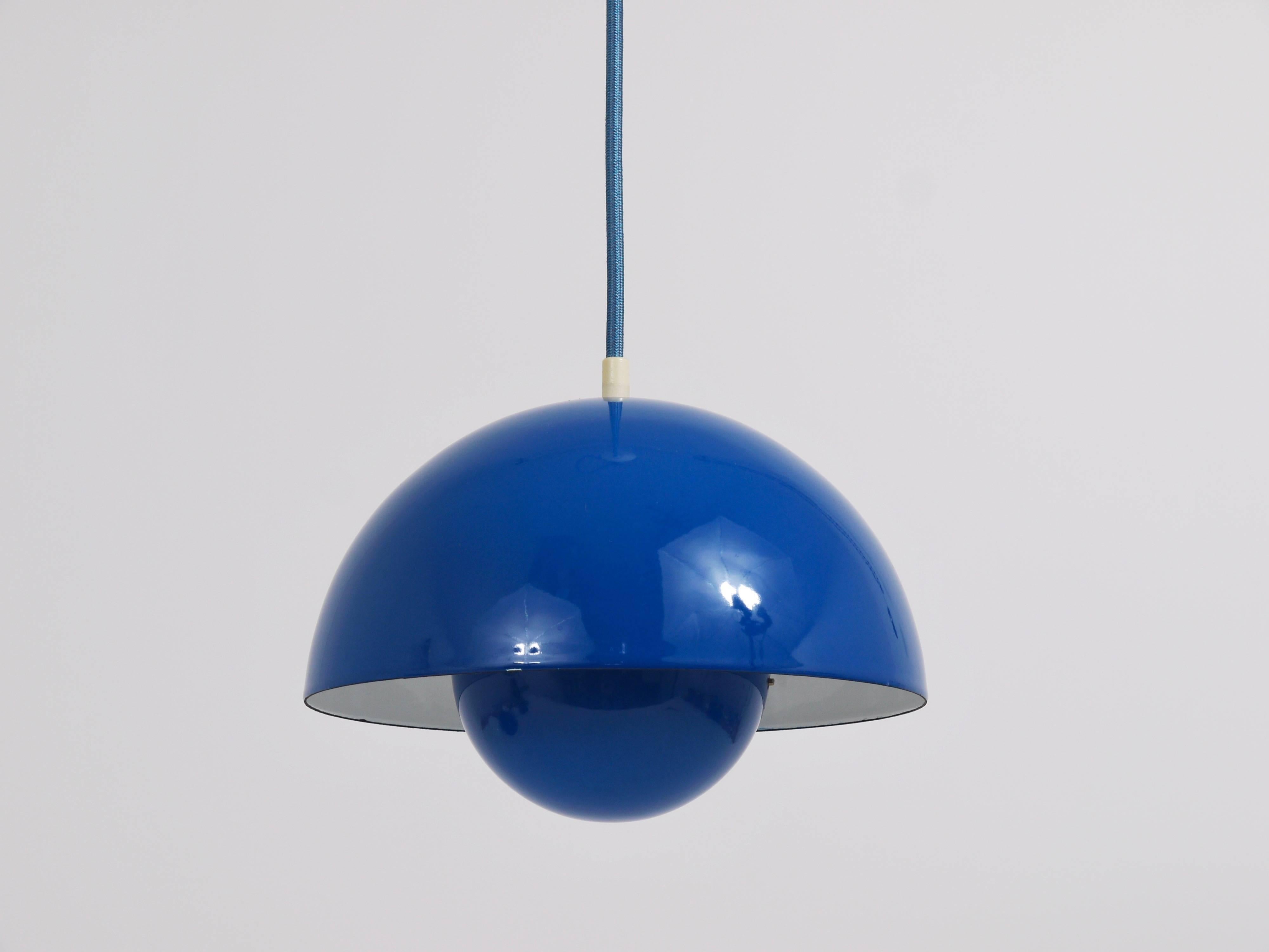 Blue-Green Verner Panton Flowerpot Pendant Lamp, Louis Poulsen, Denmark, 1969 (Emailliert)