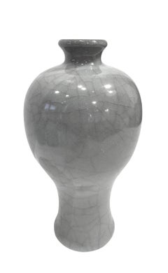 Blaue/graue Crackle-Glasur Vase in Tulpenform, China, Contemporary