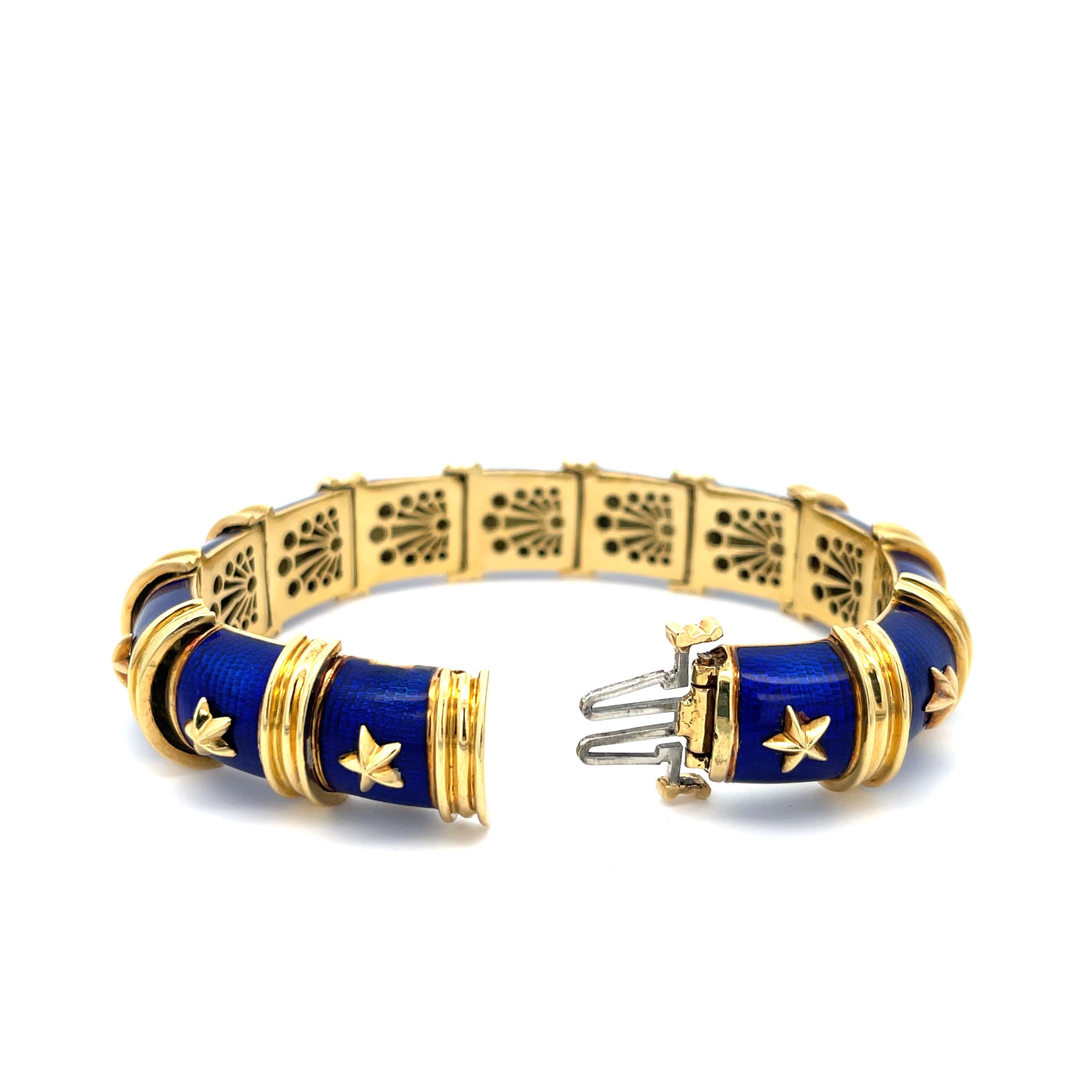 Blue Guilloche Enamel Bracelet 18K Yellow Gold In Excellent Condition For Sale In Dallas, TX