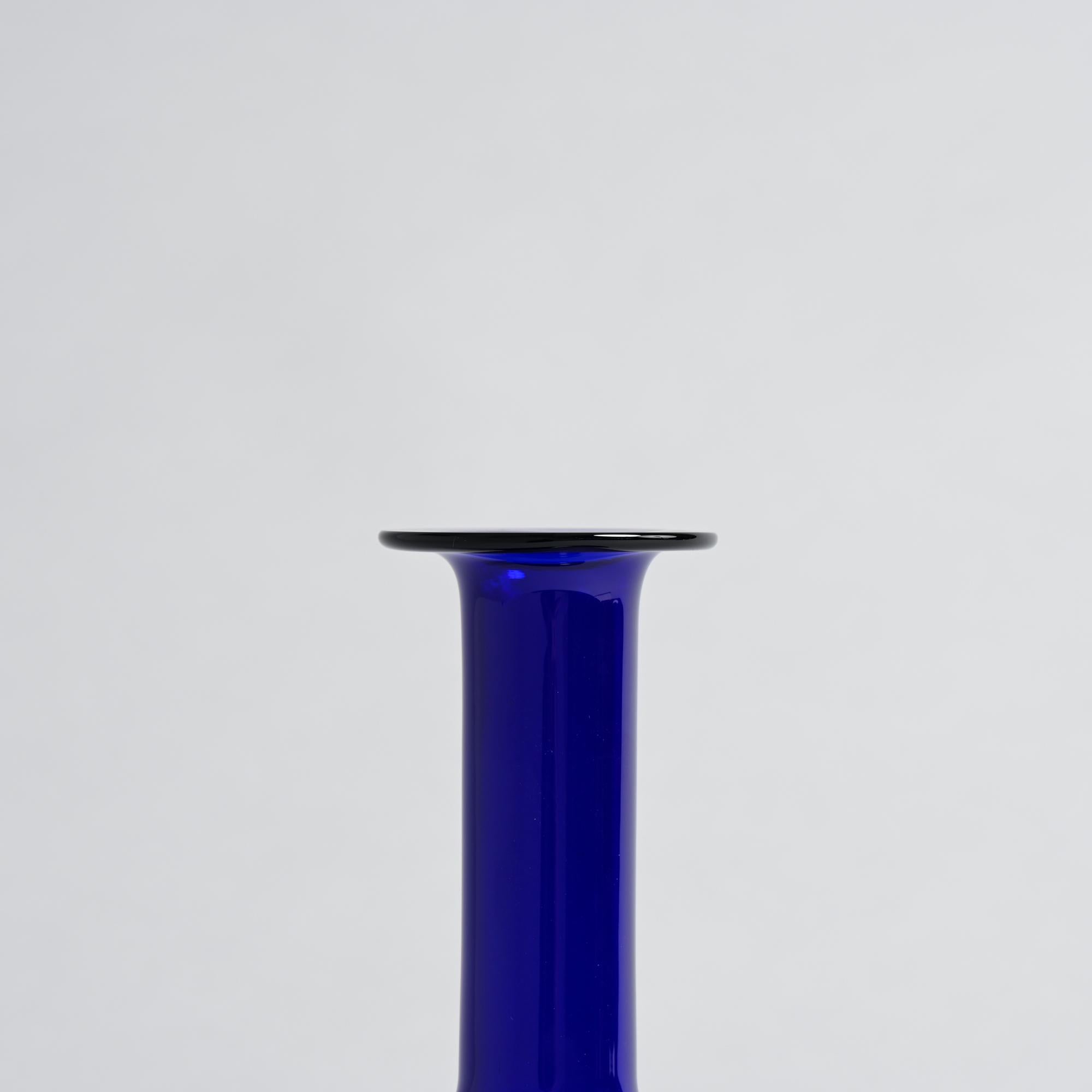 Blue Gulvase Vase by Otto Brauer for Holmegaard Vidrio en venta