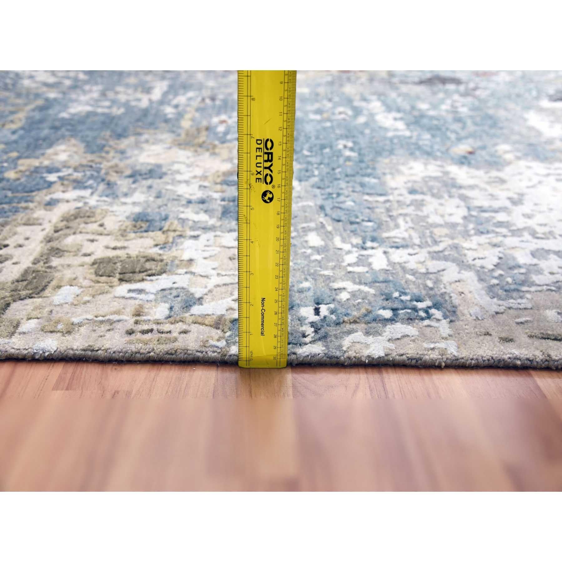 Tappeto orientale blu annodato a mano con design astratto e nodo persiano, interamente in lana, di dimensioni eccessive in vendita 3