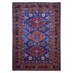 Blauer handgeknüpfter dreifacher Medaillon- Orientalischer Teppich aus Kazak-Wolle 9'8" x 13'7"