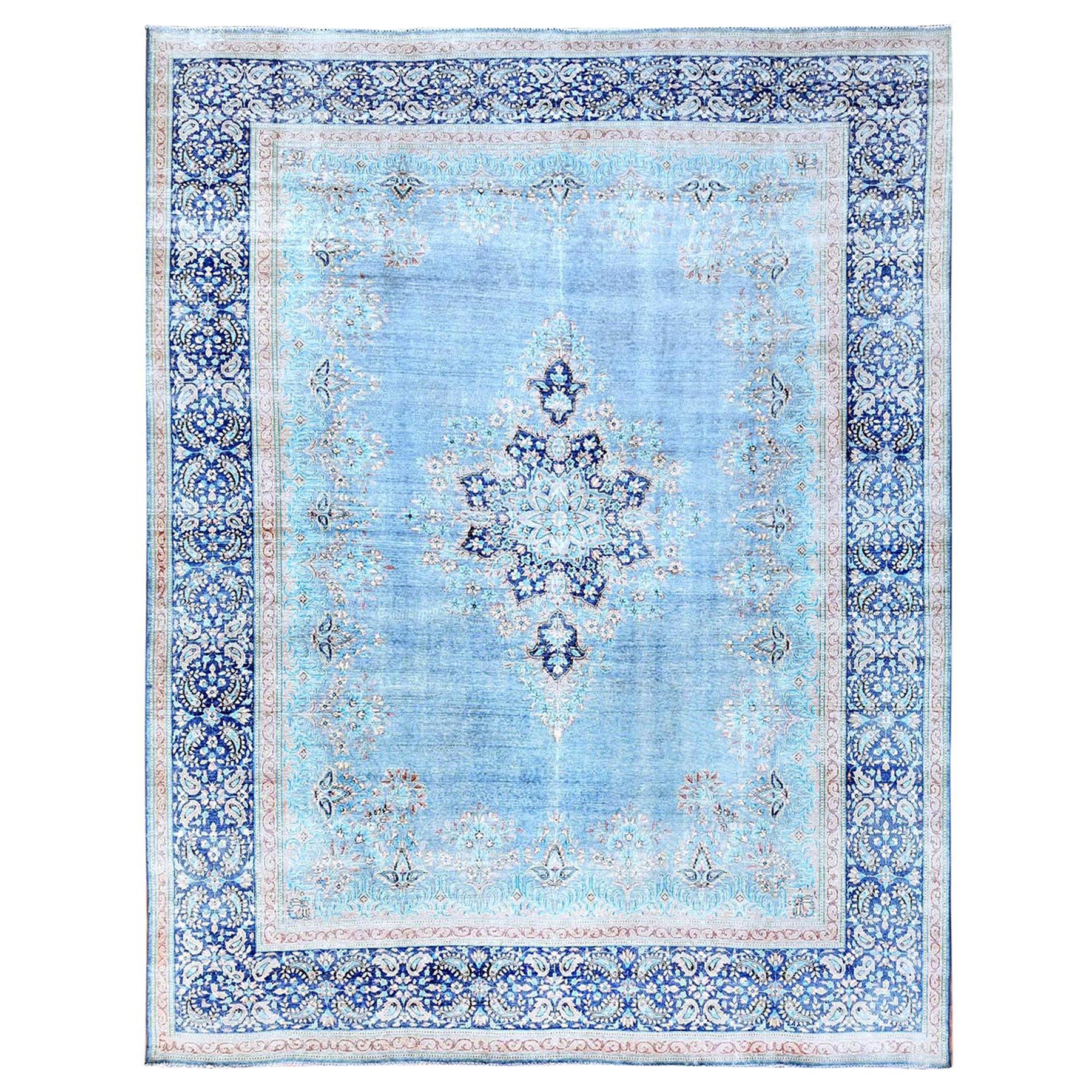 Blauer handgeknüpfter Wollteppich Clean Vintage Persian Kerman Sheared Low Rustic Feel Rug