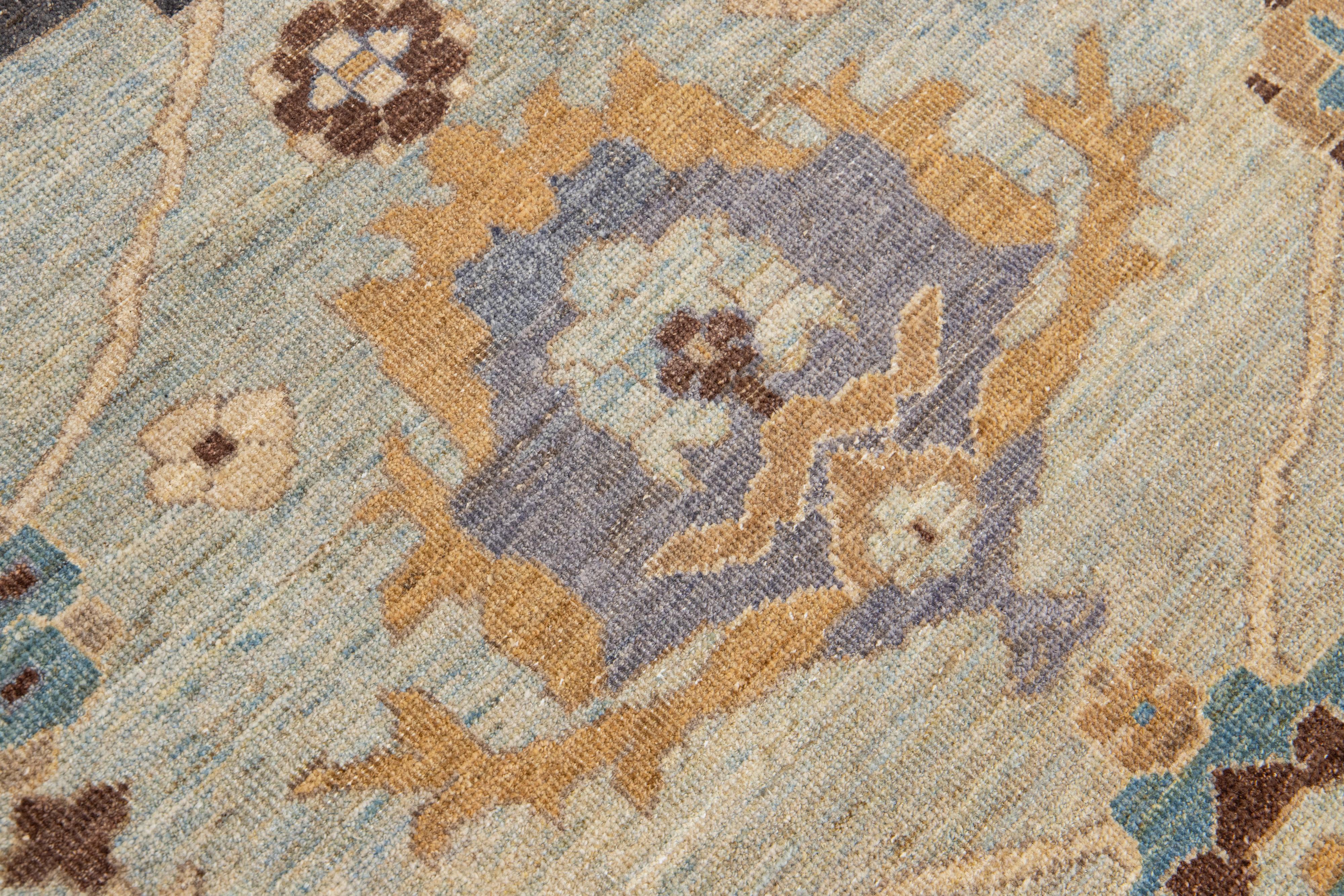 Blauer handgefertigter moderner Sultanabad-Wollteppich mit Blumenmotiv aus Blau (Wolle) im Angebot