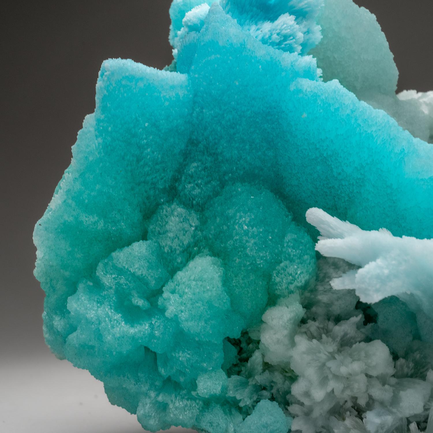 Chinois Hemimorphite bleue de la mine de Dulong, Maguan, Yunnan, Chine (5 livres) en vente
