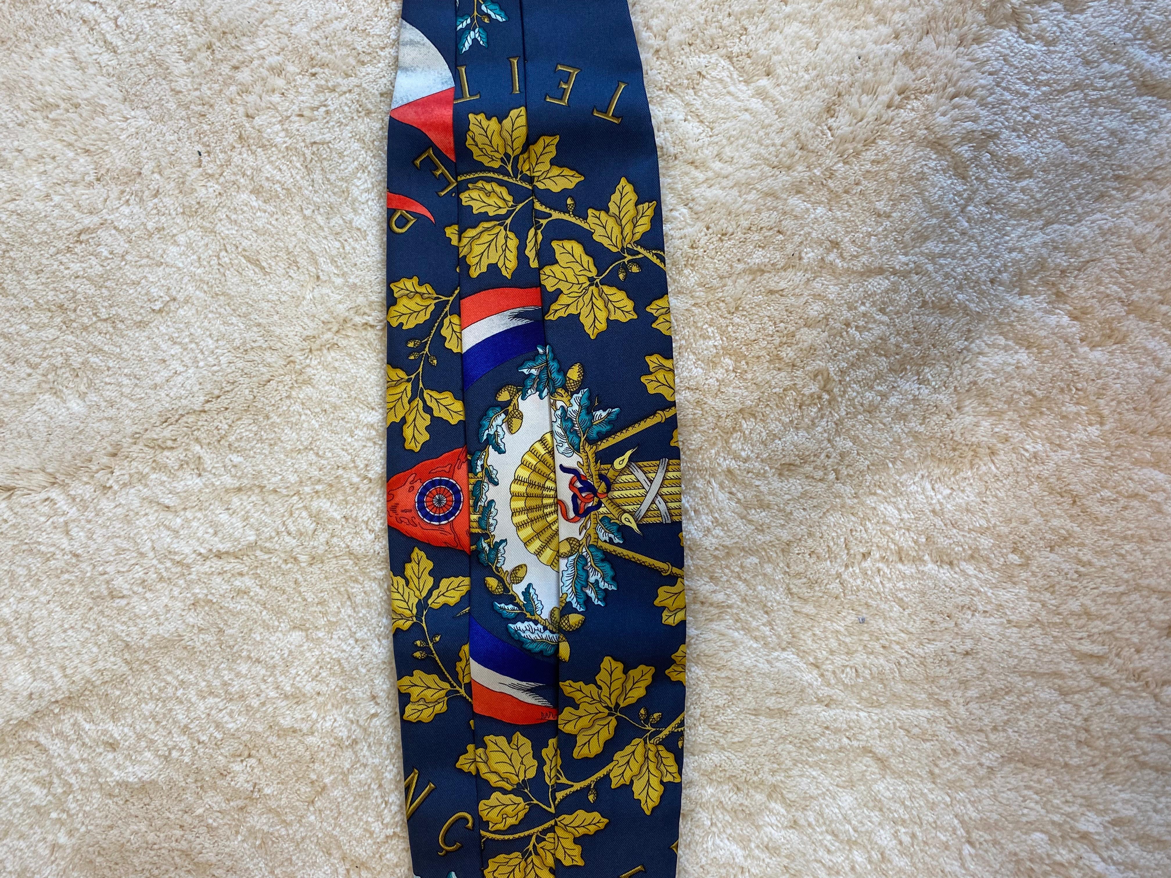 Blue Hermès-Paris patterned belt. For Sale 3