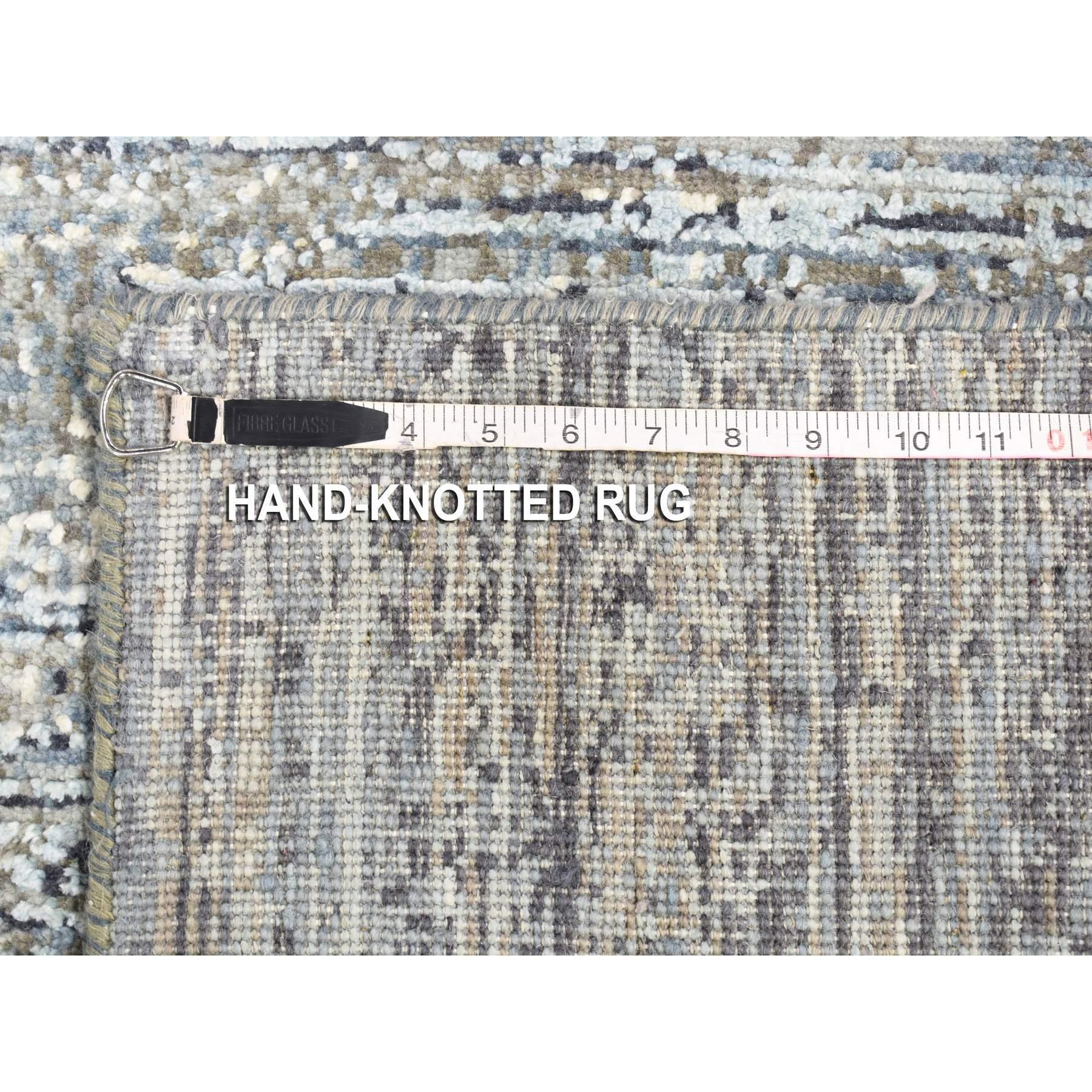 Blauer handgeknüpfter Teppich aus Wolle und reiner Seide mit horizontalem Ombre-Design 10'0