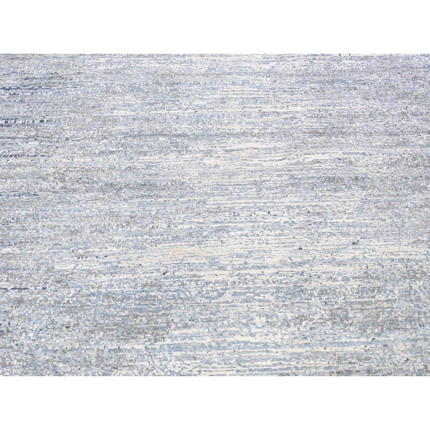 Blauer handgeknüpfter Teppich aus Wolle und reiner Seide mit horizontalem Ombre-Design 10'0