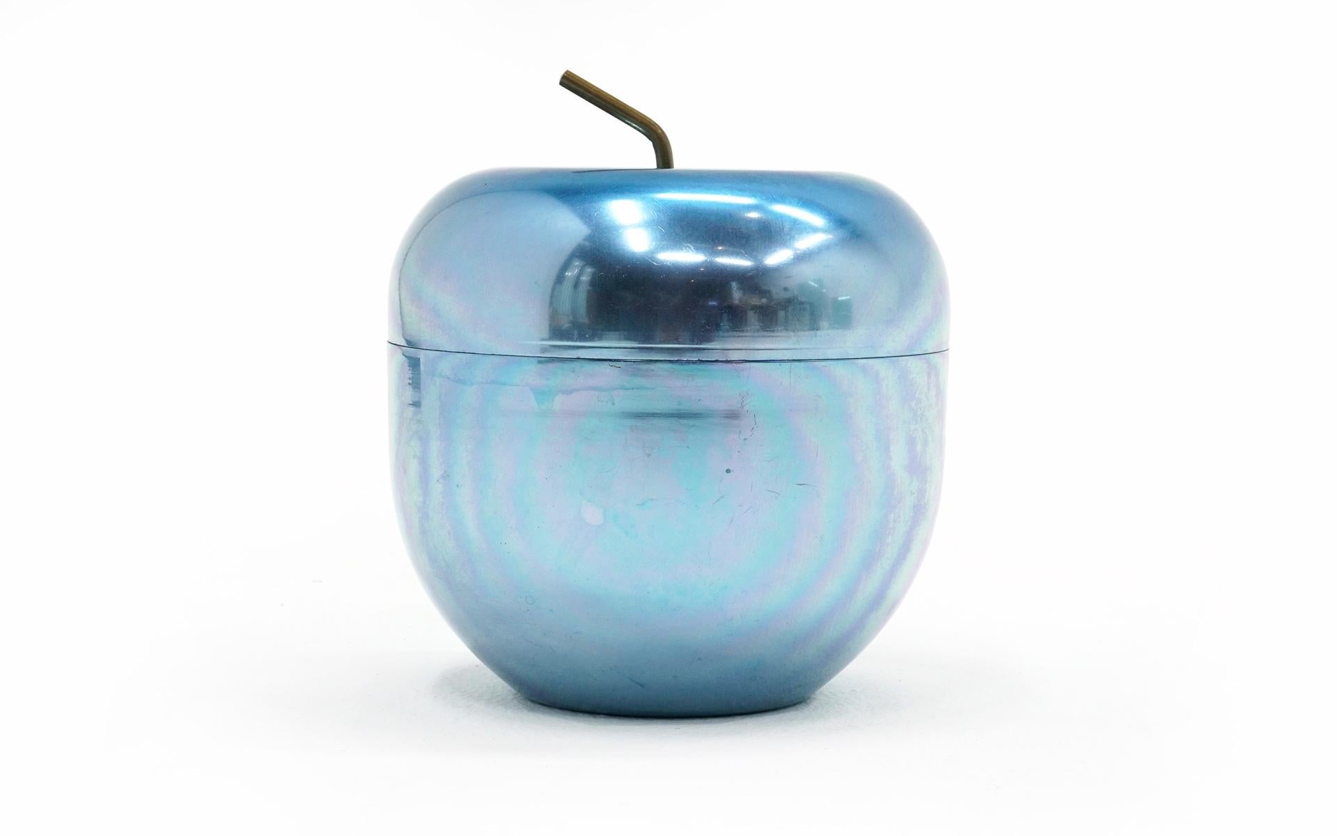 Rare apple shaped blue anodized aluminum ice bucket with brass stem designed by Ettore Sottsass, 1950s. Light scratches to the exterior, but no dents or significant scratches. More wear on the inside bottom and underside of the container. Overall