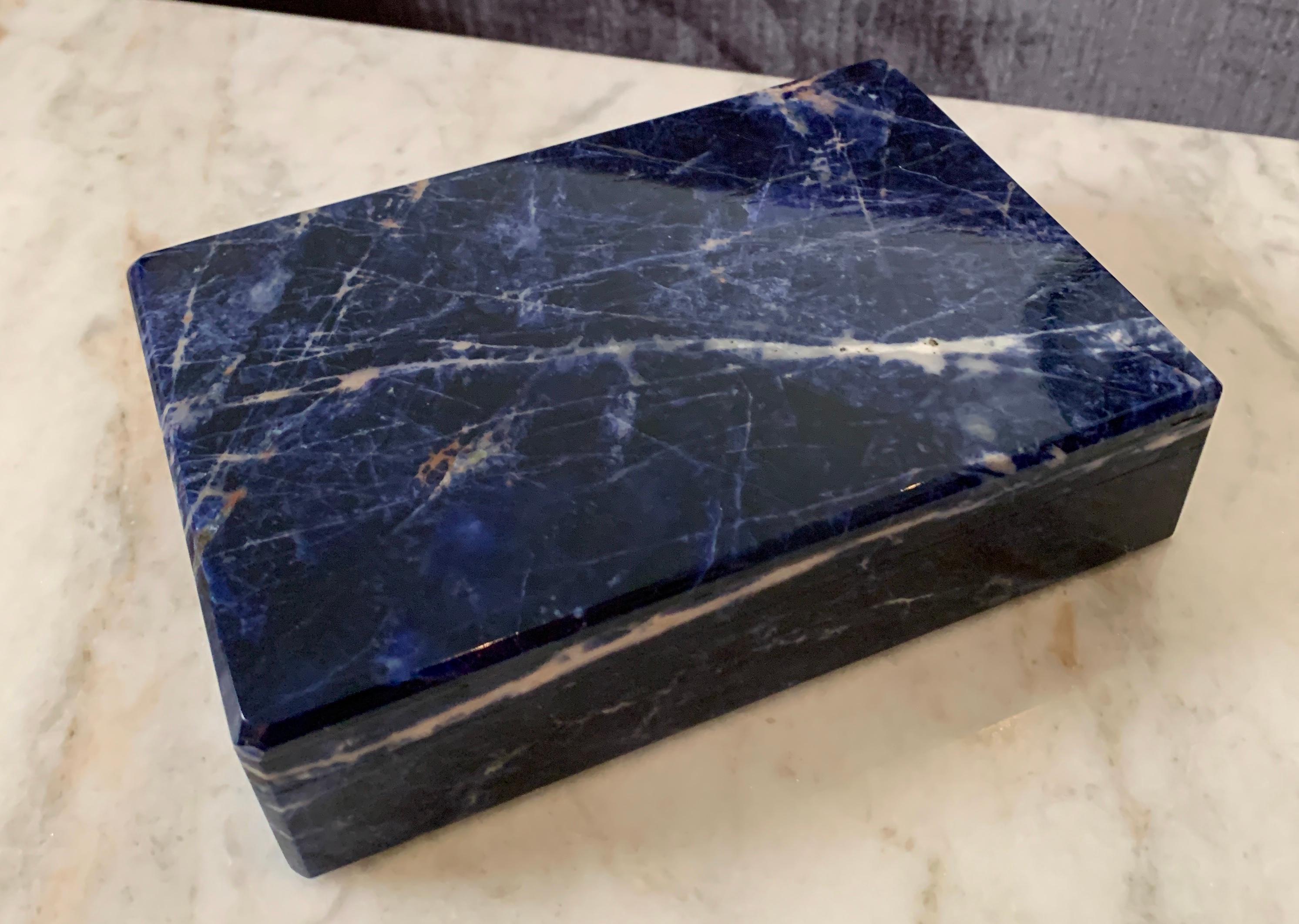 Grand Tour Blue Indian Lapis Lazuli Lidded Box For Sale