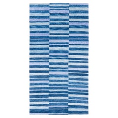 Alfombra de lana azul con rayas índigo de tinte natural hecha a mano by Joseph Carini