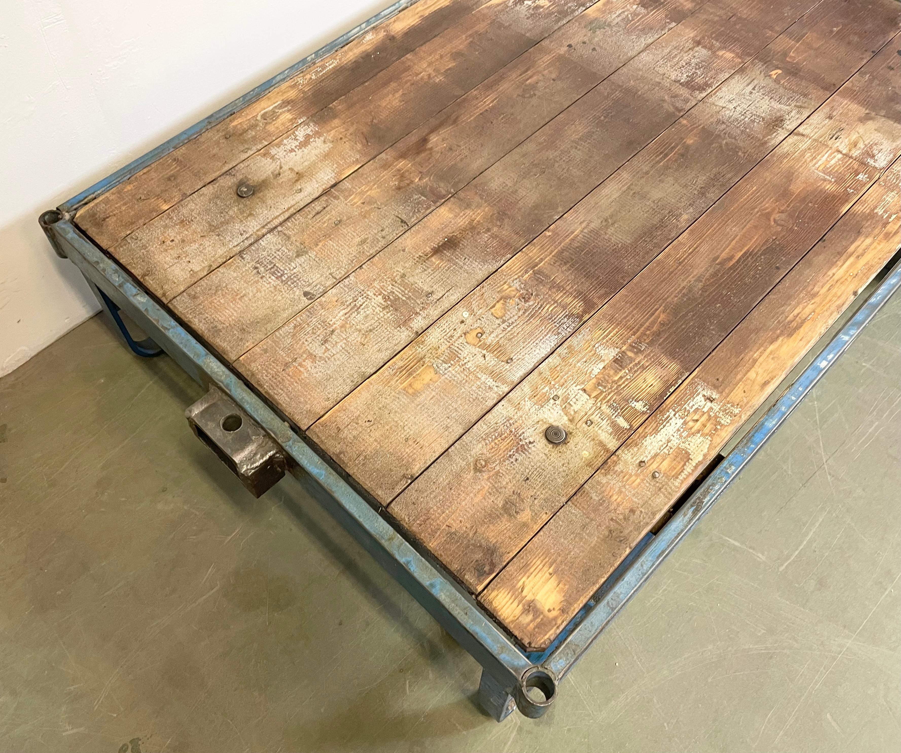 Blue Industrial Coffee Table Cart, 1960s 2