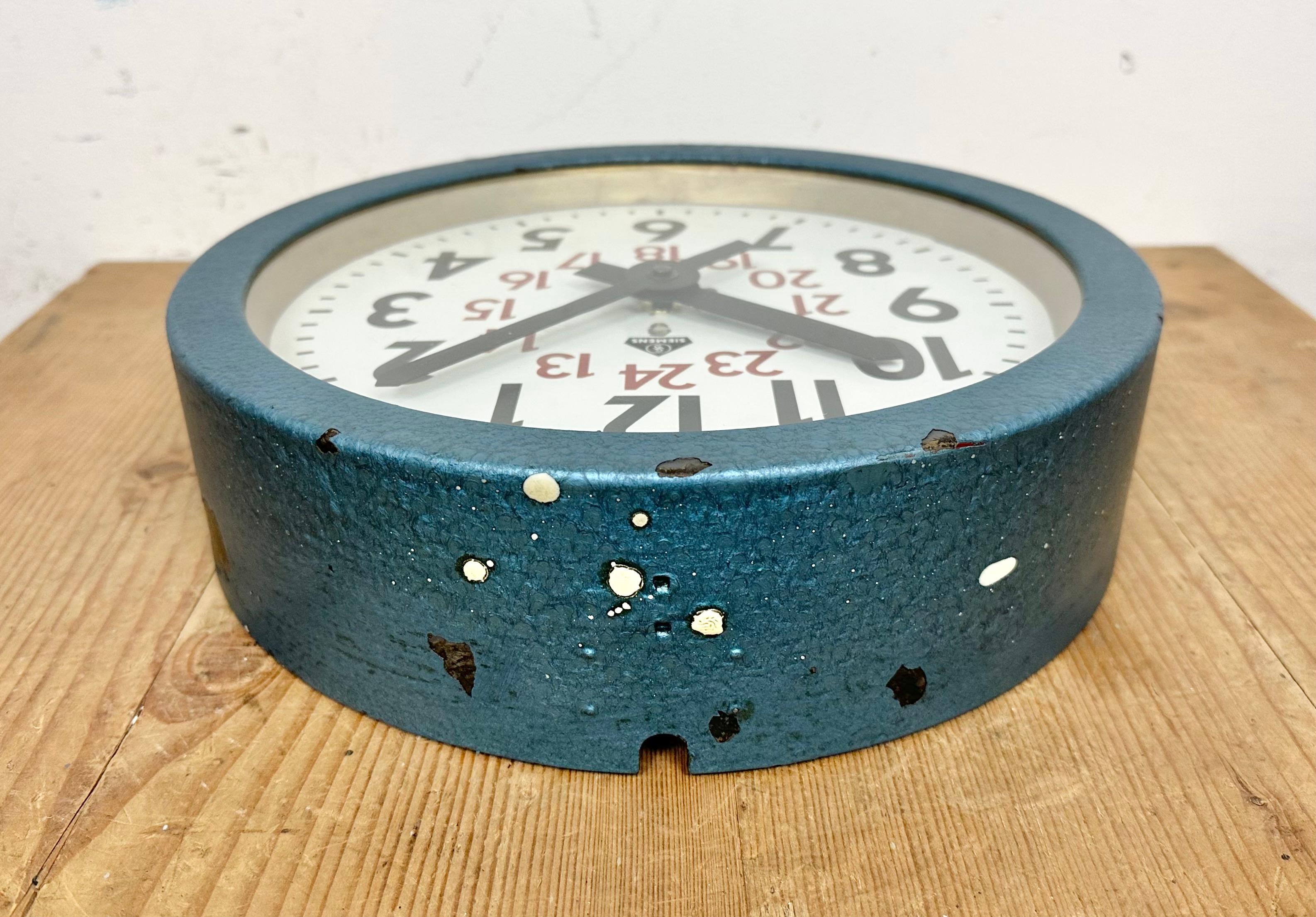 Blue Industrial Factory Wall Clock from Siemens, 1960s For Sale 7