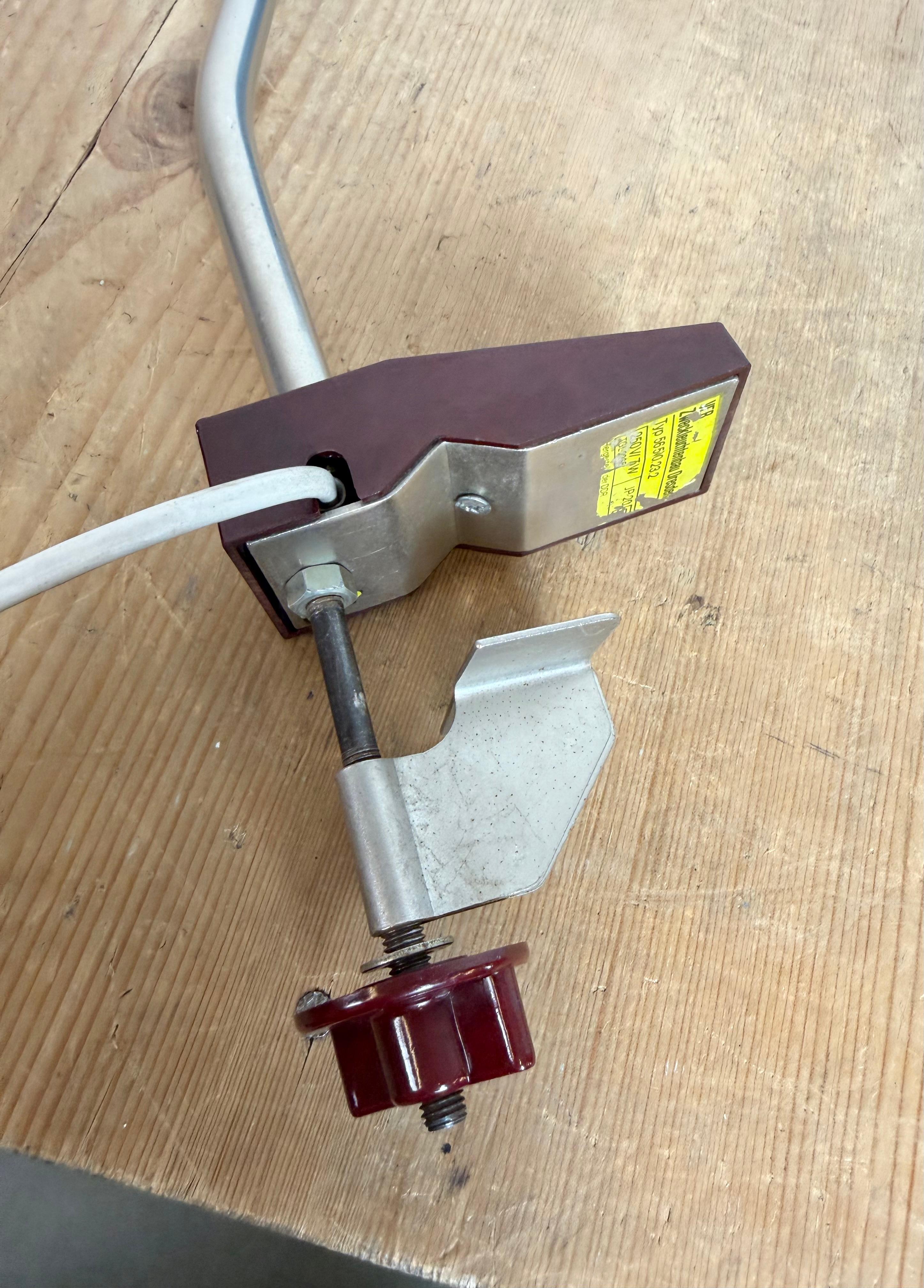 Lampe de table industrielle bleue d'atelier allemand de Reif Dresden, années 1960 en vente 9