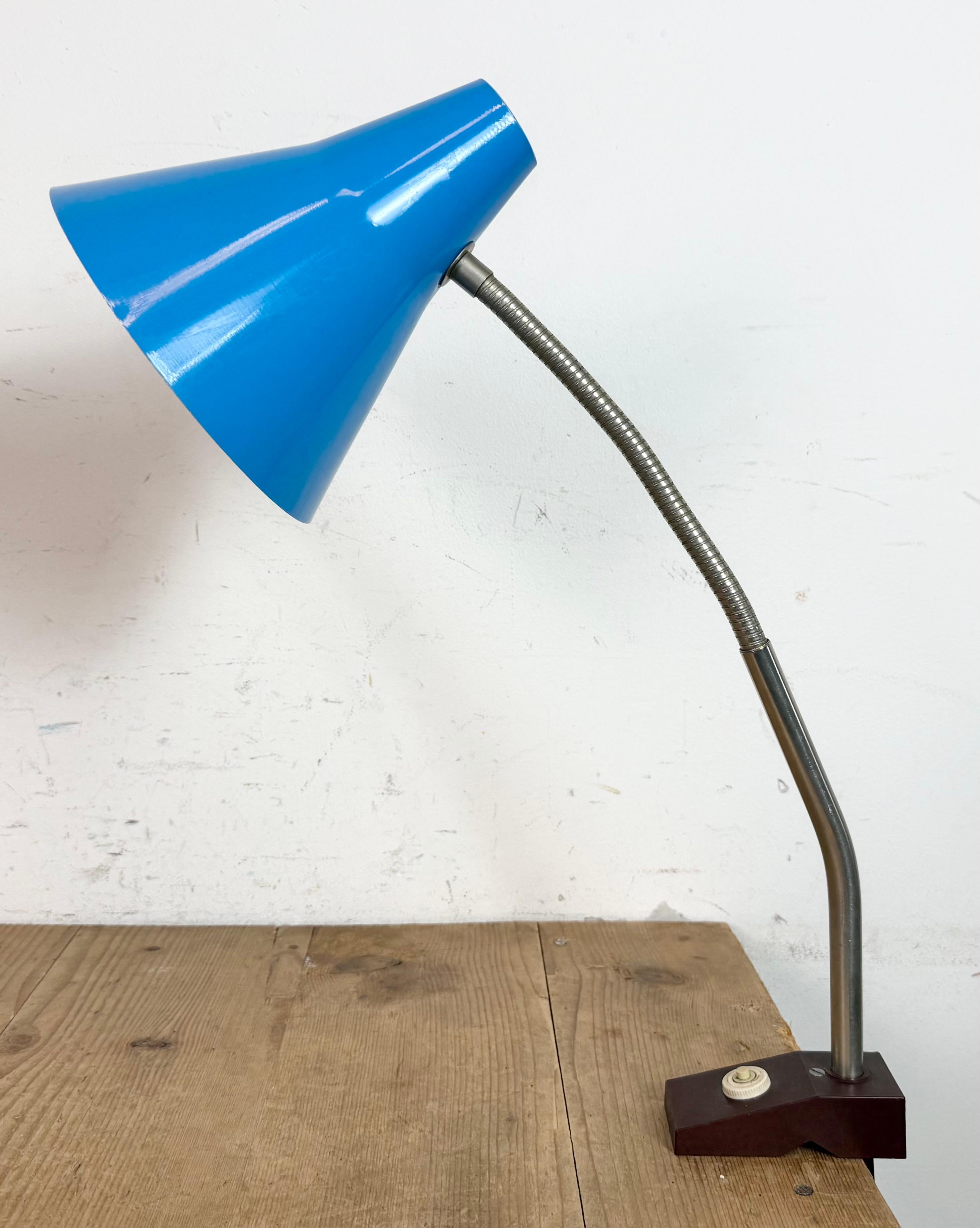 Industriel Lampe de table industrielle bleue d'atelier allemand de Reif Dresden, années 1960 en vente