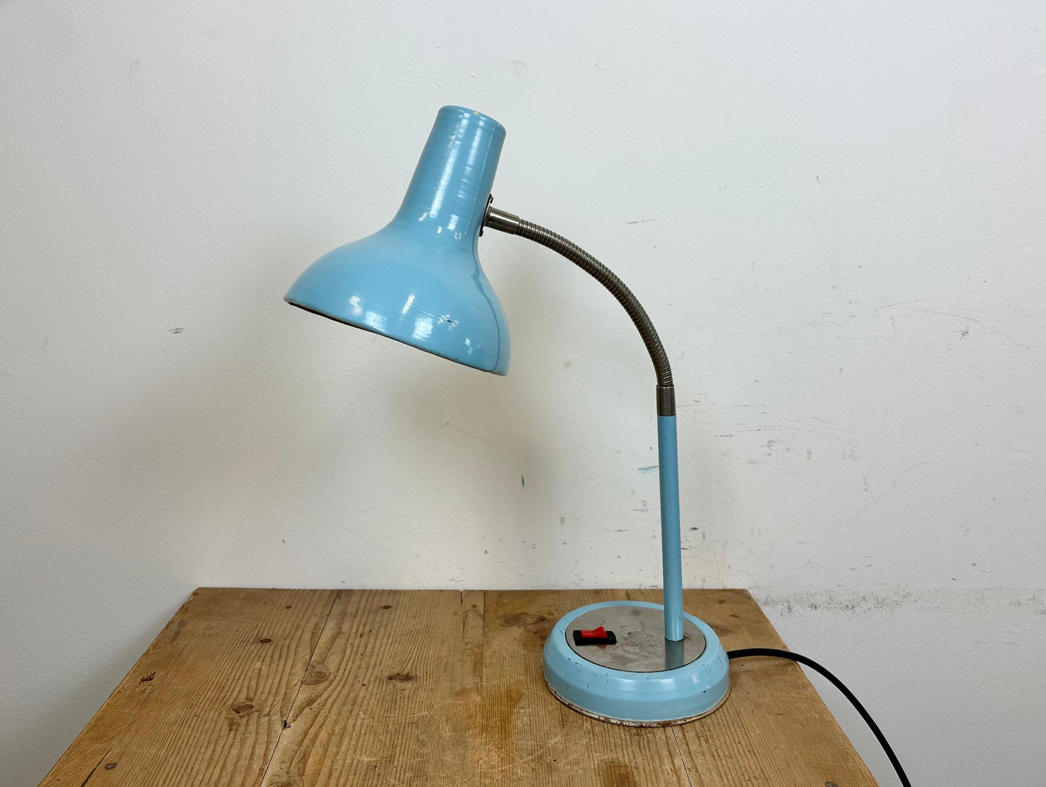 Blue Industrial Gooseneck Table Lamp, 1960s In Good Condition For Sale In Kojetice, CZ