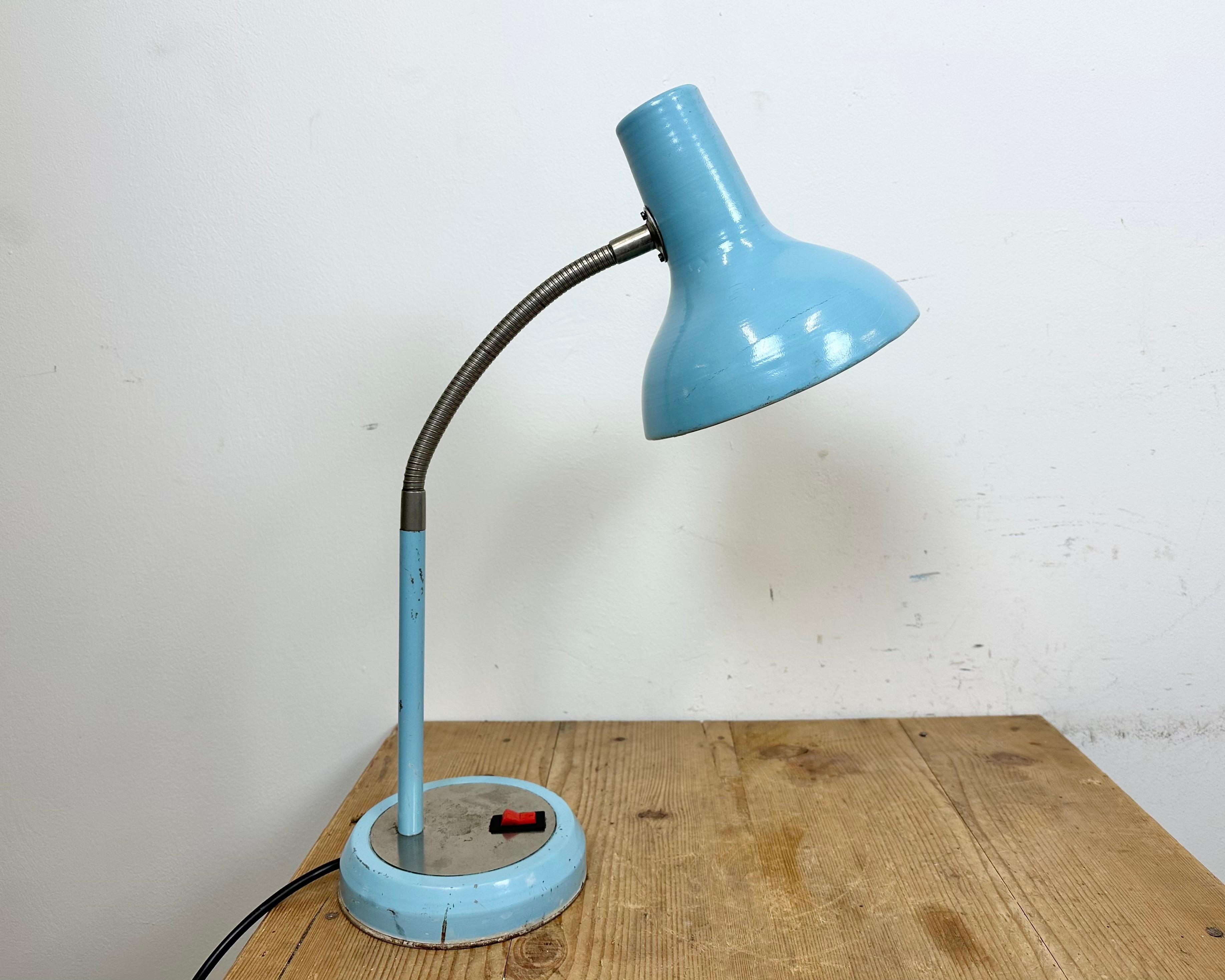 Blue Industrial Gooseneck Table Lamp, 1960s For Sale 2