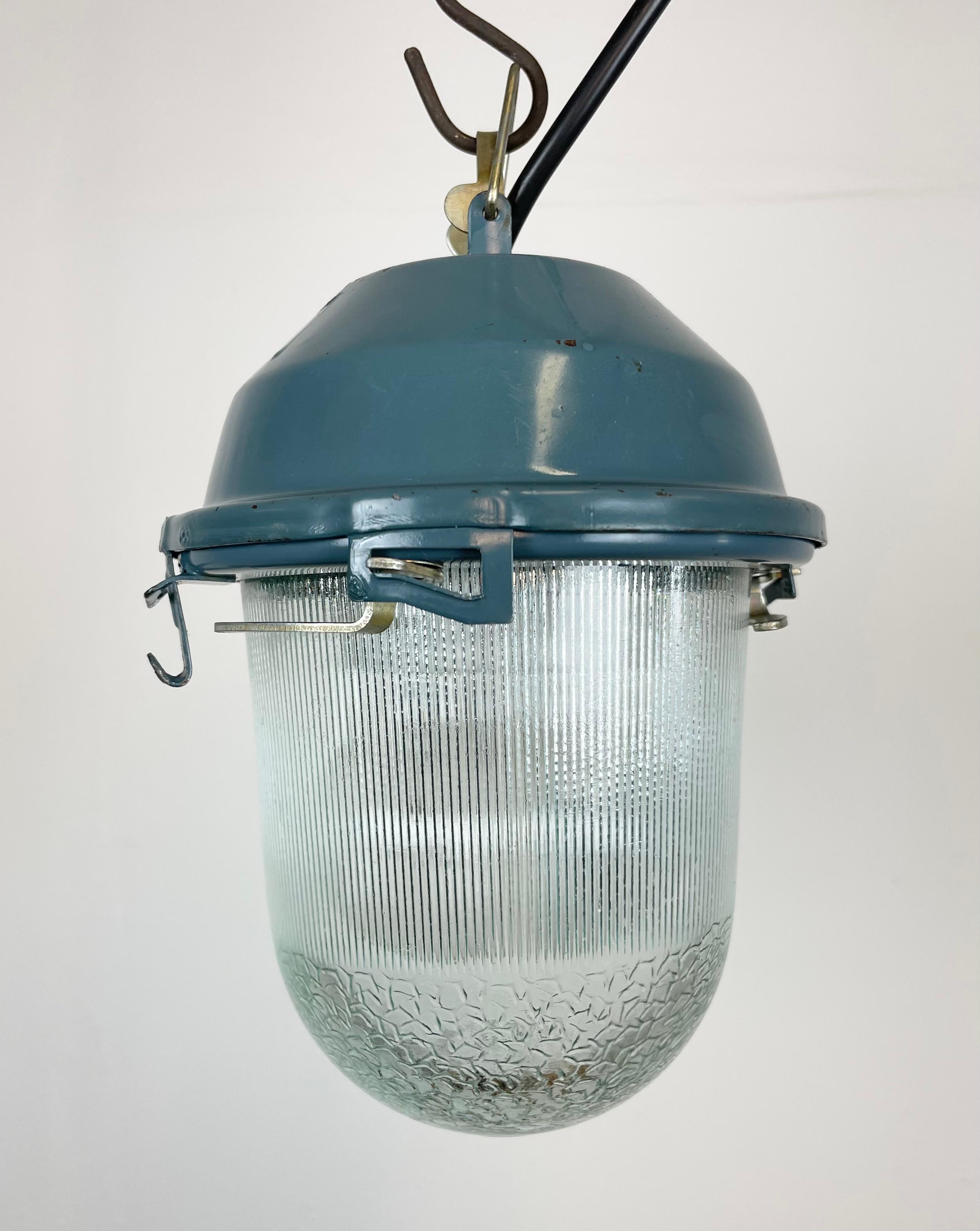 Russe Lampe à suspension cylindrique industrielle soviétique bleue, années 1970 en vente