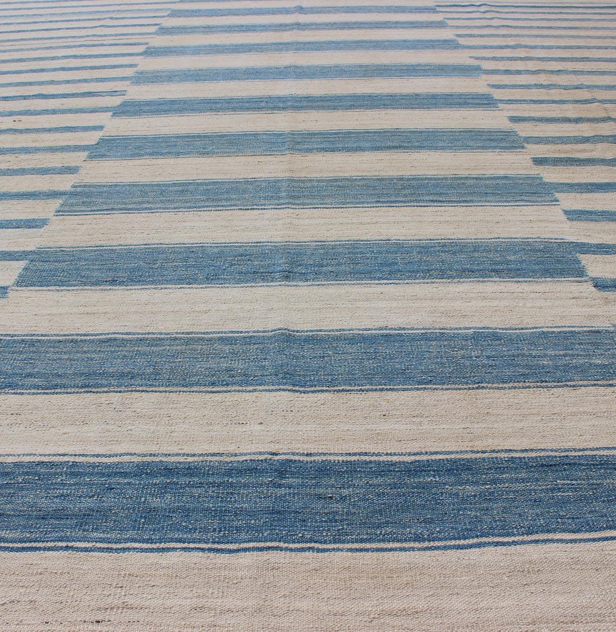 Blue, Ivory Casual Modern Flat-Weave Kilim Rug with Modern Design and Stripes 4