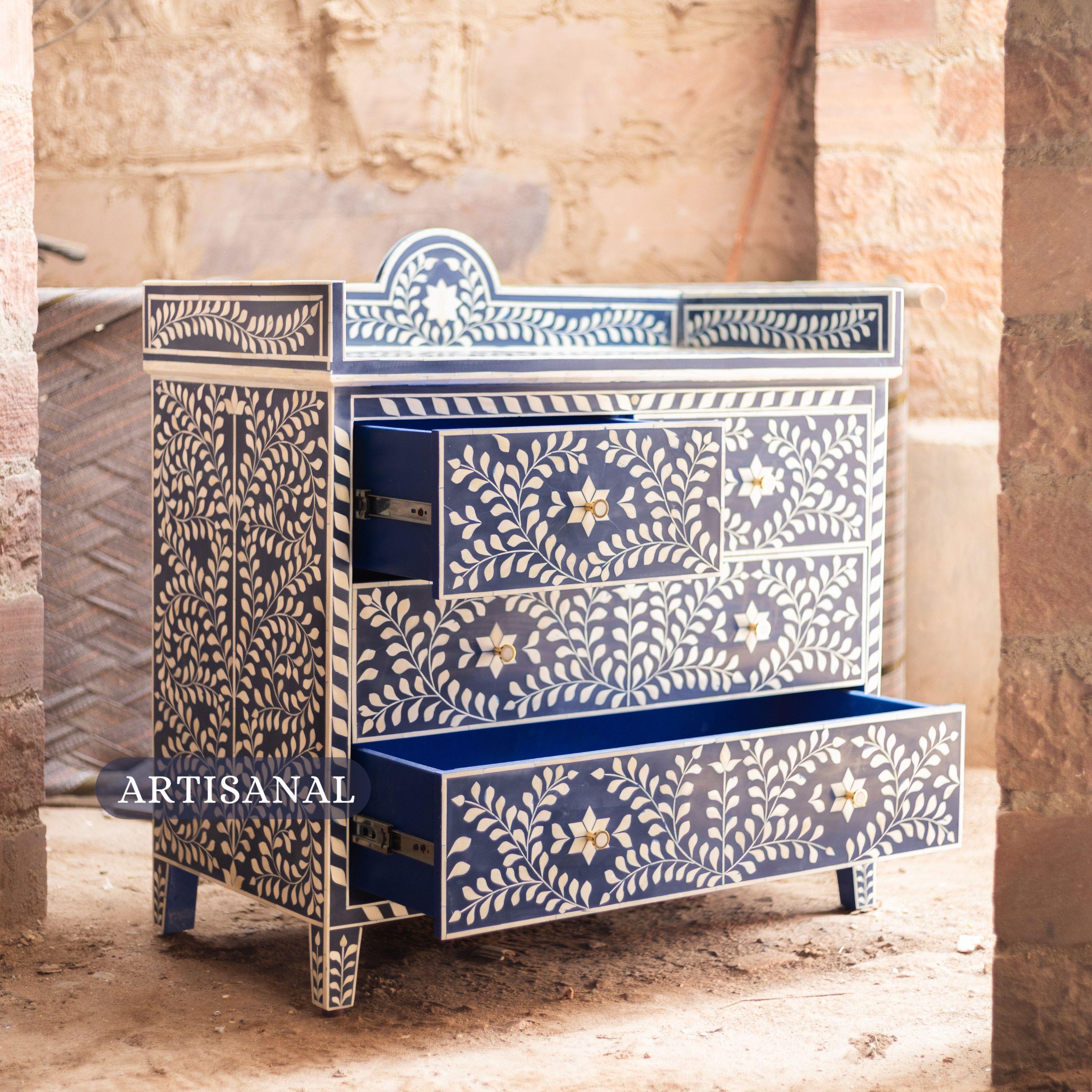 Commode à langer en marqueterie Blue Ivy, mobilier de chambre d'enfant par Artisanal en vente 2