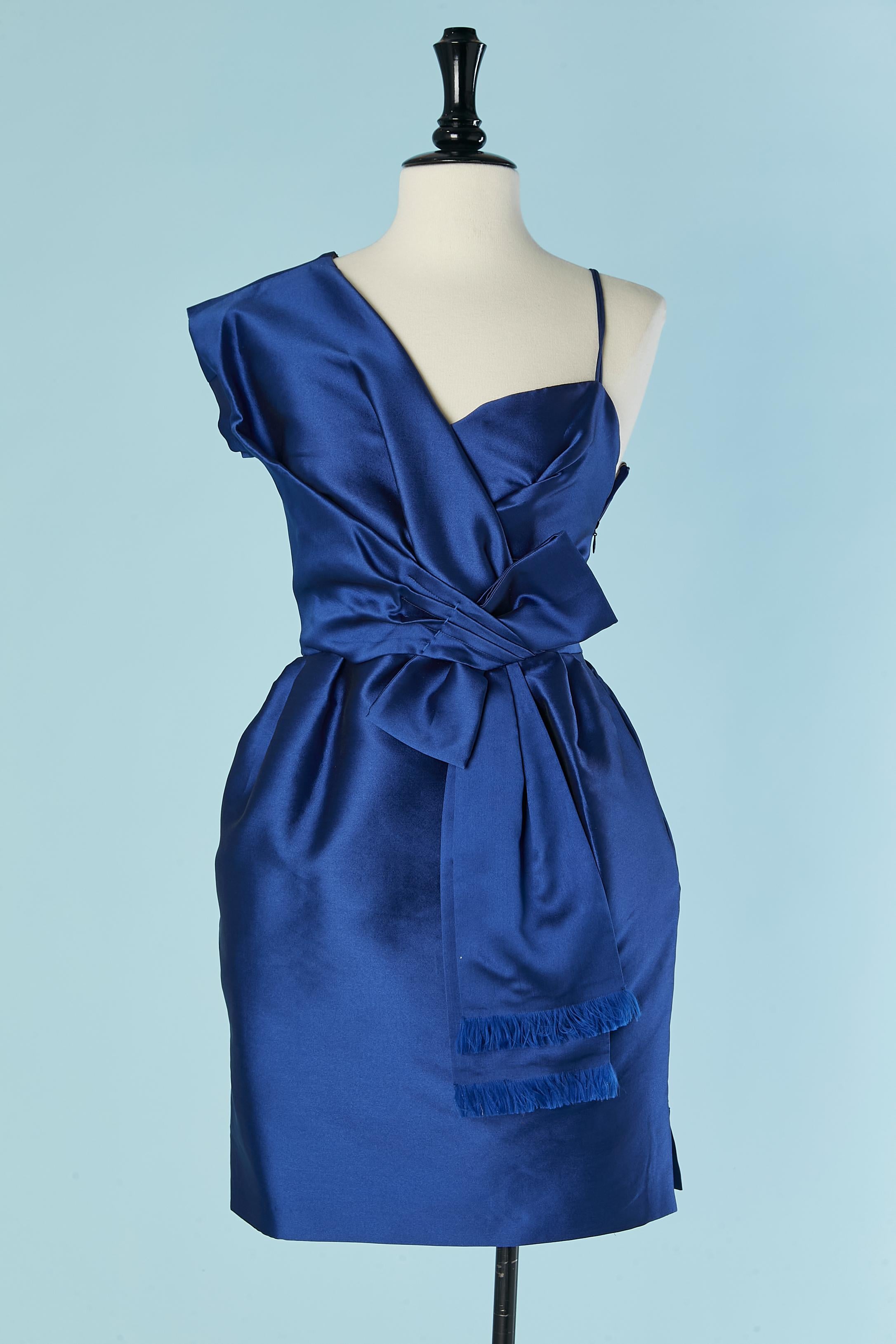 Blue jacket and asymmetrical cocktail dress ensemble DICE KAYEK Pink Label For Sale 3