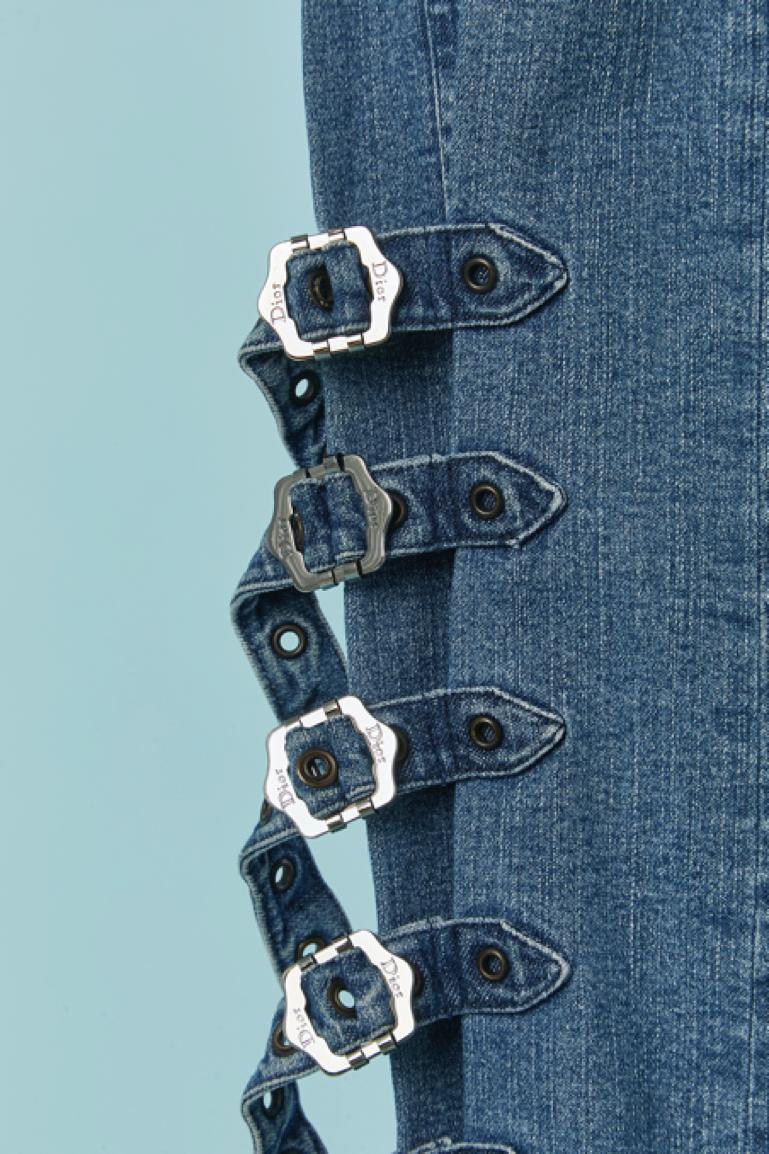 Blue jeans with silver metal buckle on the bottom Christian Dior In Excellent Condition For Sale In Saint-Ouen-Sur-Seine, FR