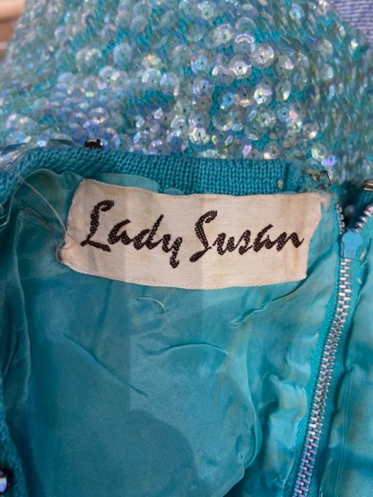 Blue knit sleeveless top covered with sequin, beads and rhinestone Lady Susan For Sale 3