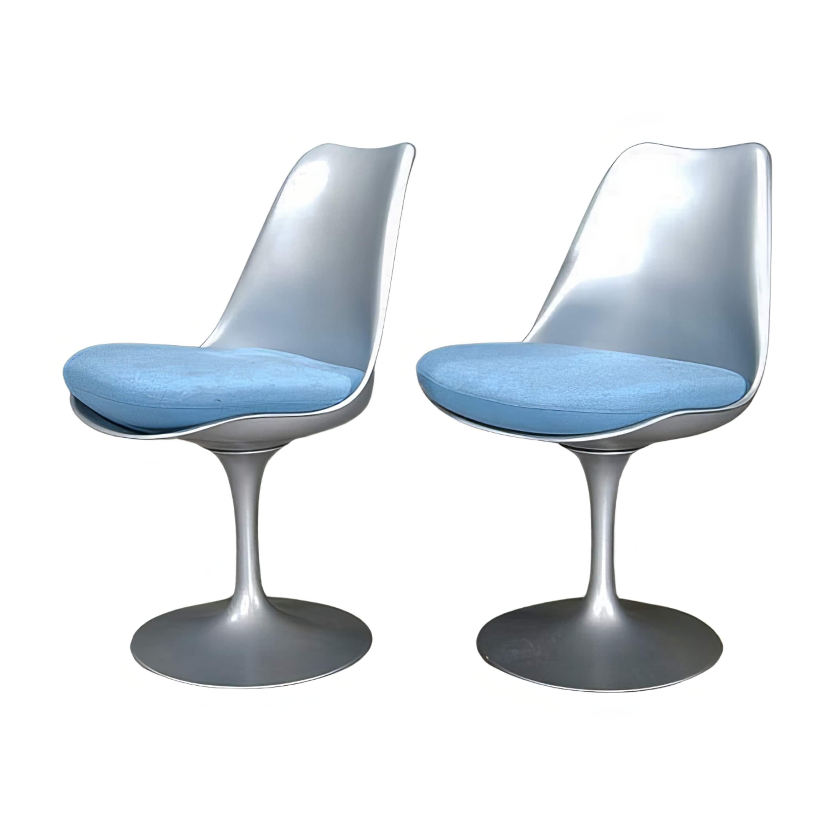 Mid-Century moderno Sedie Knoll Tulip blu di Saarinen, set di due sedie in vendita