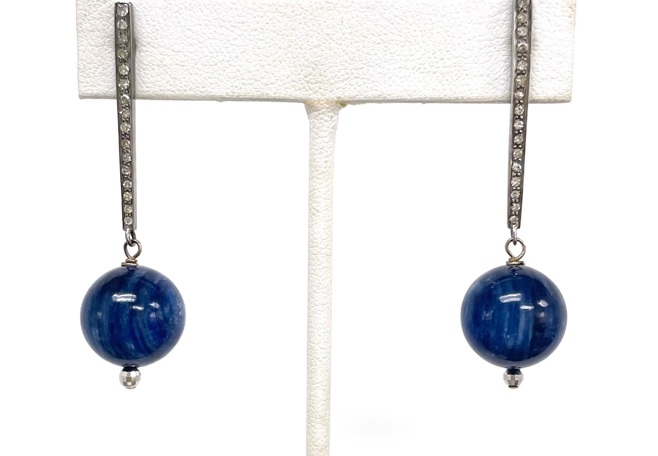 Blue Kyanite and Diamond Paradizia Earrings 10