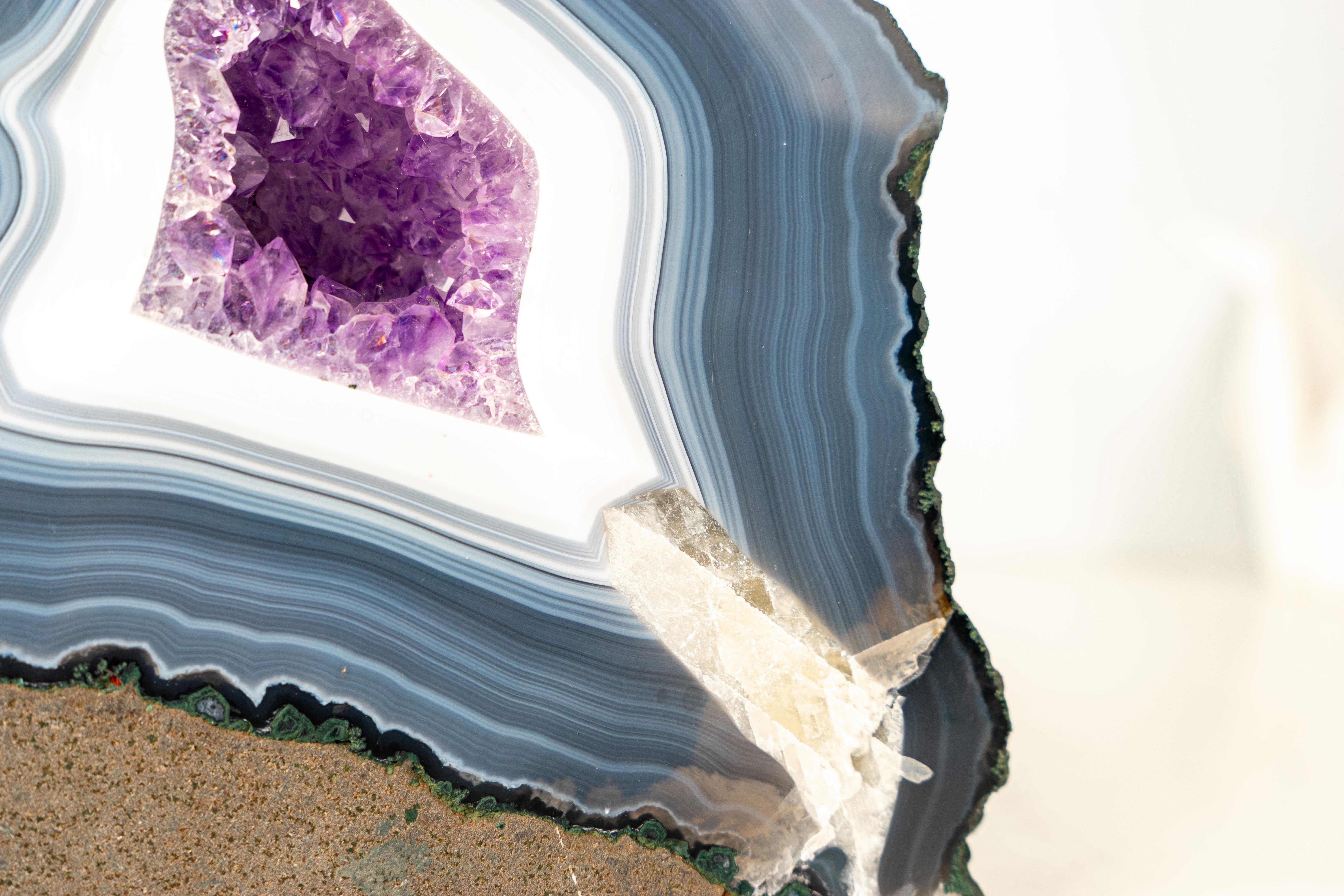 Blue Lace Agate Geode with Amethyst Druzy im Zustand „Neu“ im Angebot in Ametista Do Sul, BR