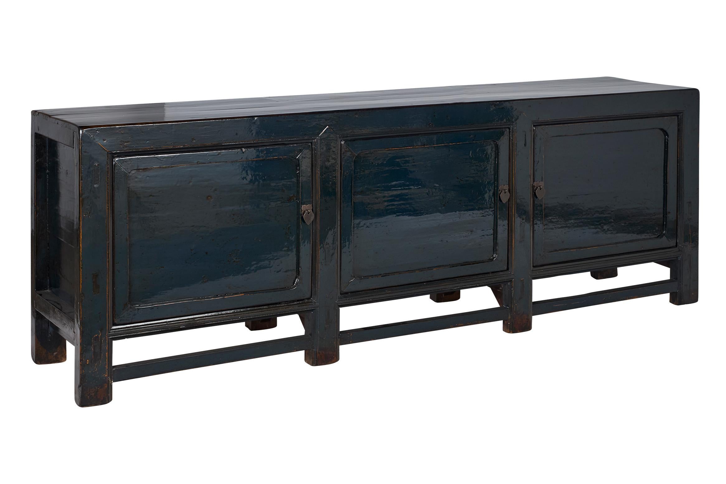 Blue Lacquer Server in Original Paint Patina For Sale 2