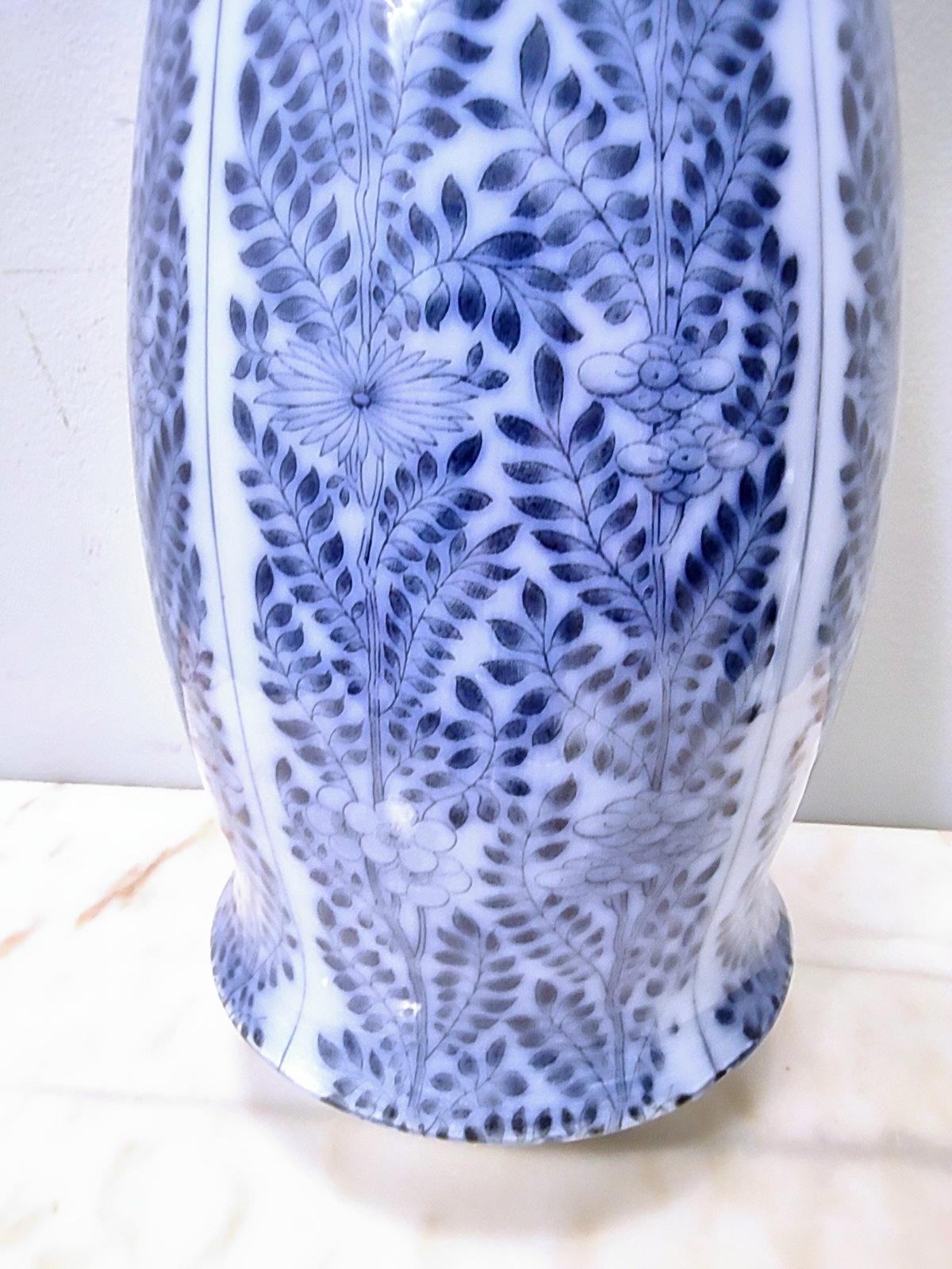 Blau lackierte Keramikvase im Chinoiserie-Stil von Laveno Chinoiserie, Italien im Angebot 4