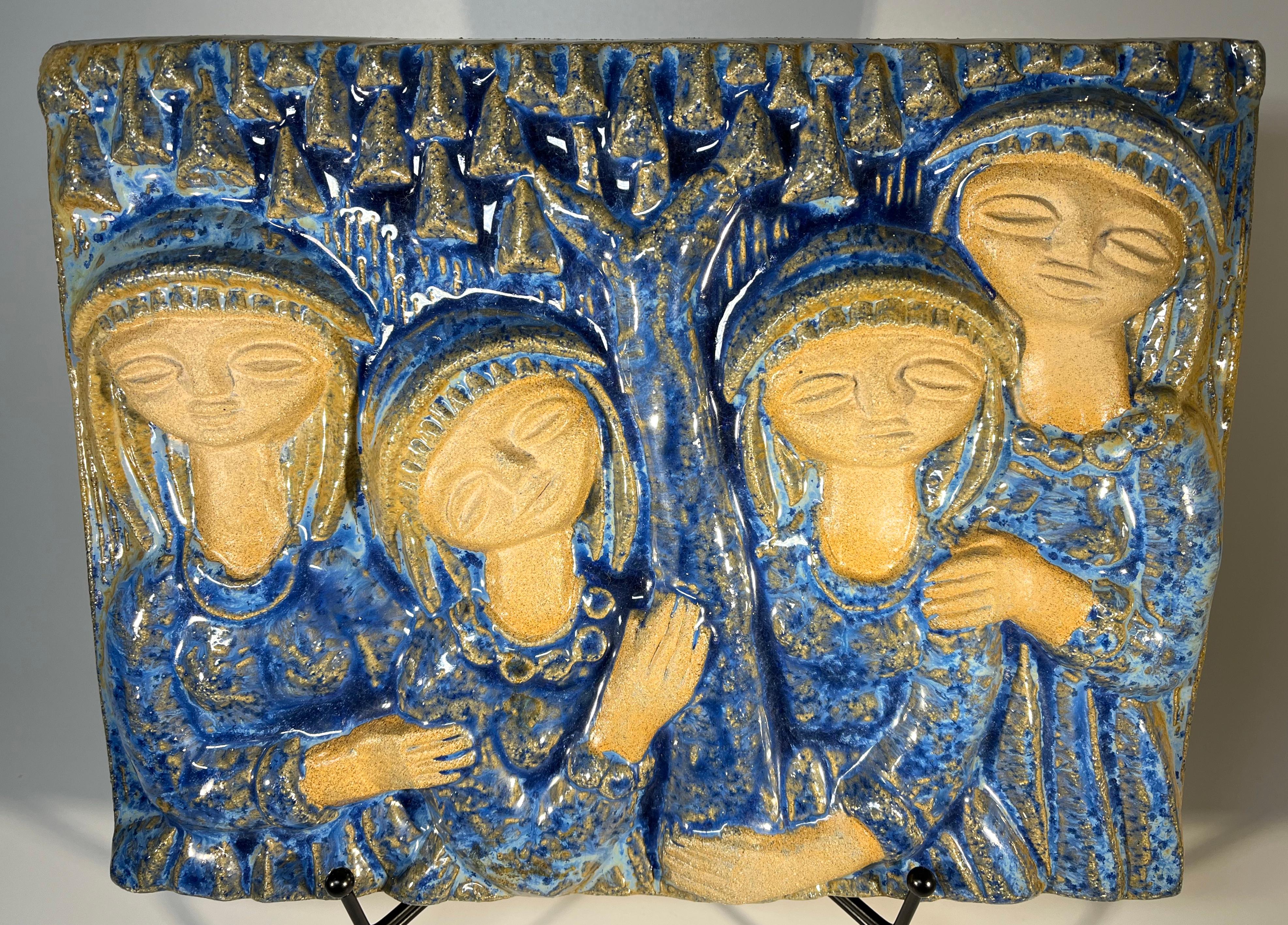 Blue Ladies By Marianne Starck For Michael Andersen. Danish Wall Plaque In Excellent Condition For Sale In Rothley, Leicestershire