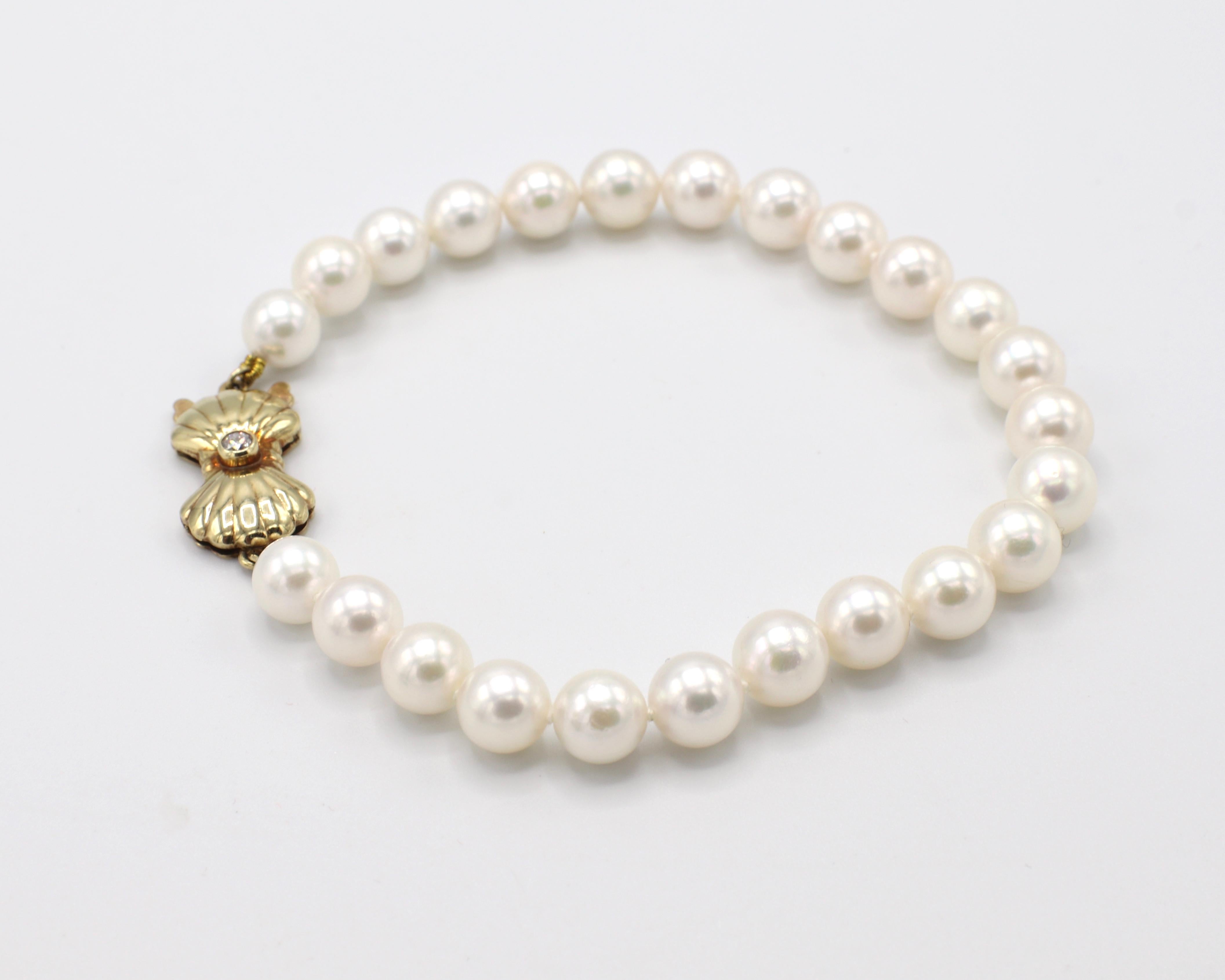 Modern Blue Lagoon by Mikimoto Cultured Pearl and Diamond 14 Karat Yellow Gold Bracelet