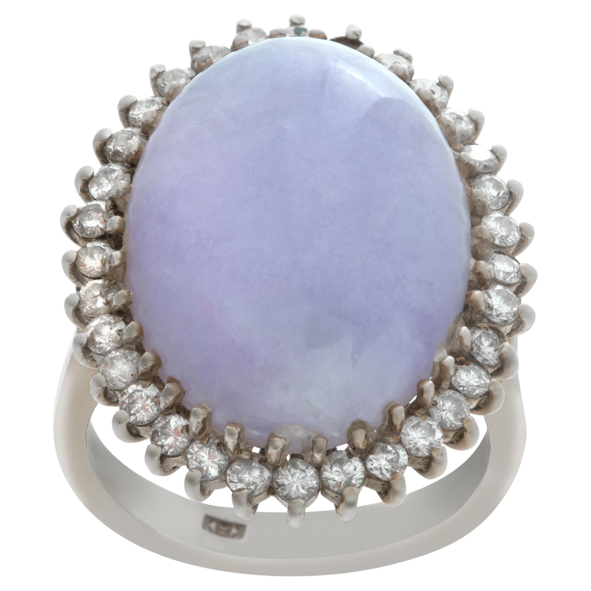 Blue Lavender Oval Chalcedonny 14k Yellow Gold Ring with Approximate 0.75 Carat  For Sale