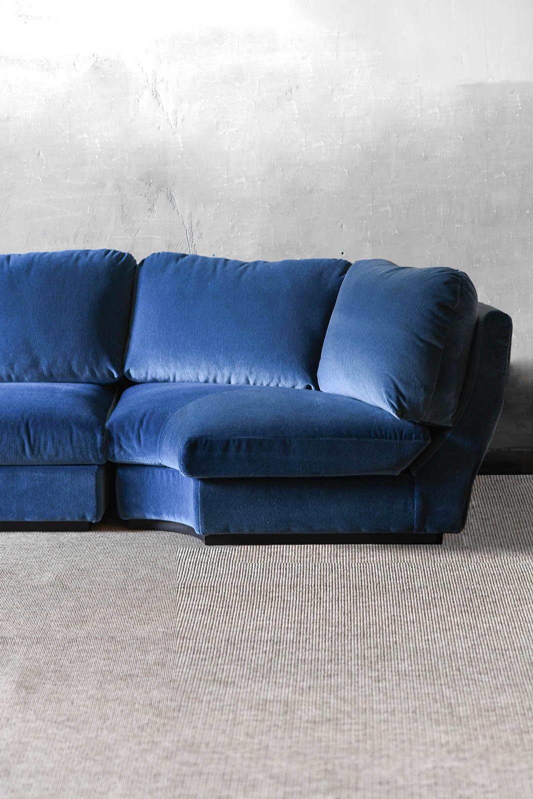 XXIe siècle et contemporain Canapé modulaire bleu LB en vente