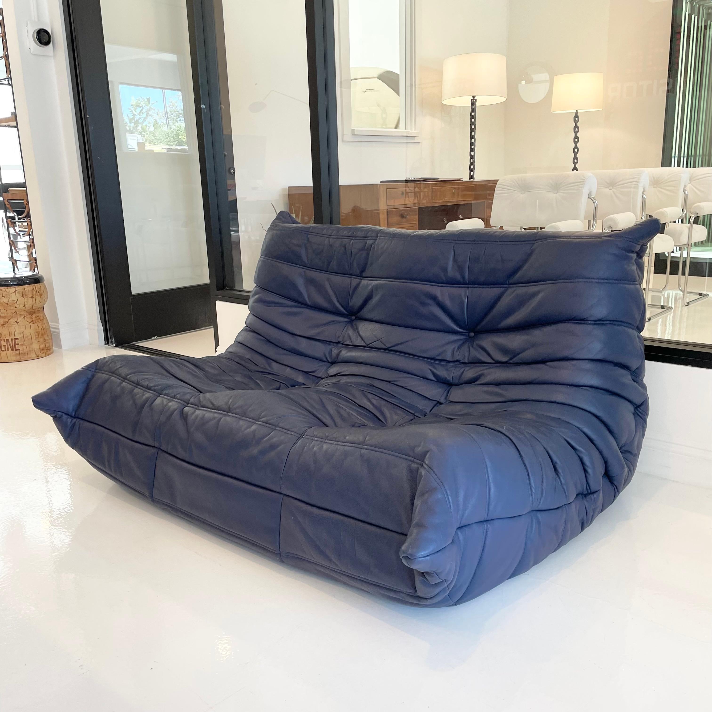 20th Century Blue Leather 2 Seater Togo Sofa by Ligne Roset, 1980s France